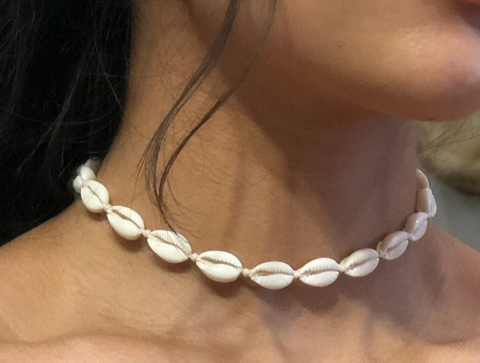 shell choker necklace