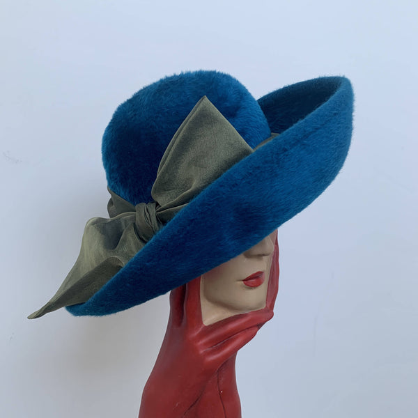 Reversible Teddy-D Small Brim Bucket Hat Blue  Womens Dior Hats & Gloves ⋆  Rincondelamujer