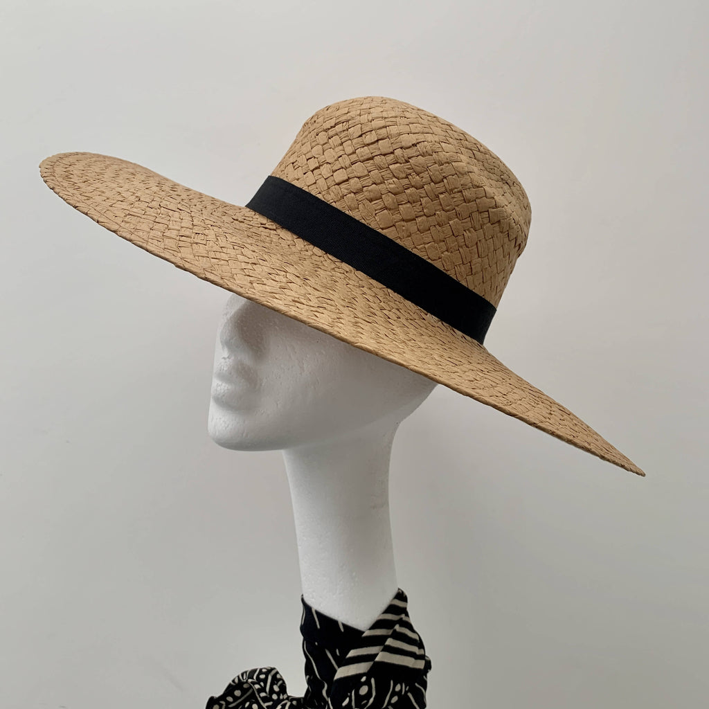 Holiday essential: Ladies straw sun hat floppy wide brim resort beach ...