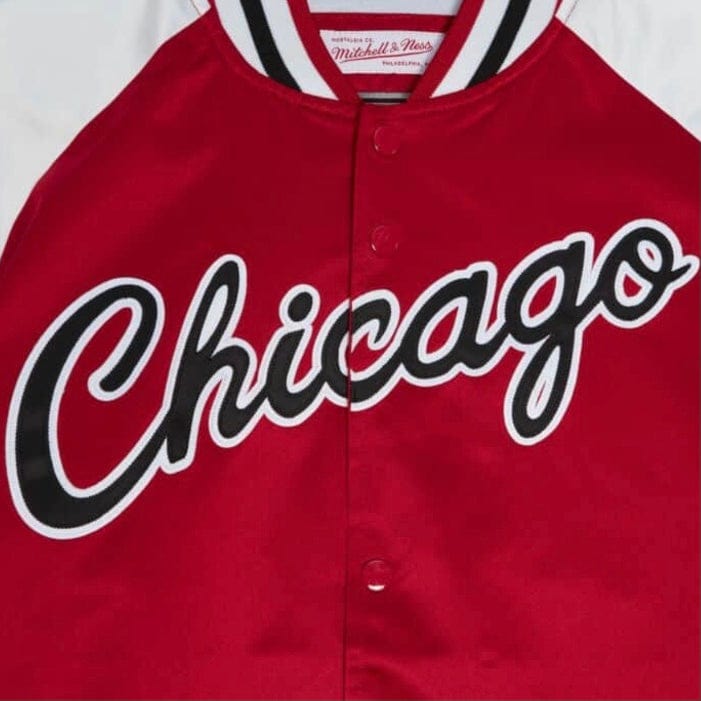 Mitchell & Ness M&N Lightweight Satin Jacket - Chicago Bulls Black S