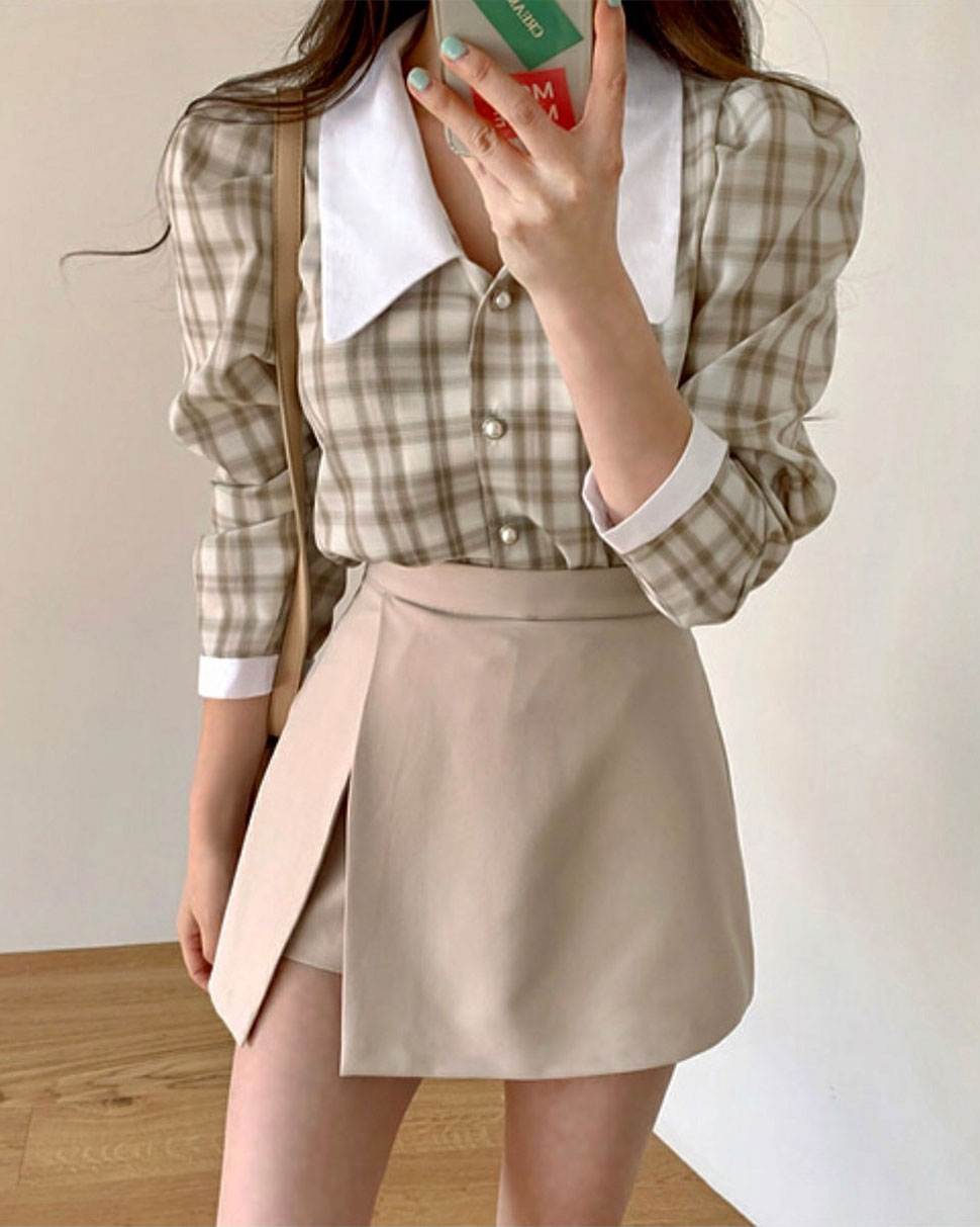 Unbalanced Side Slit Skirt