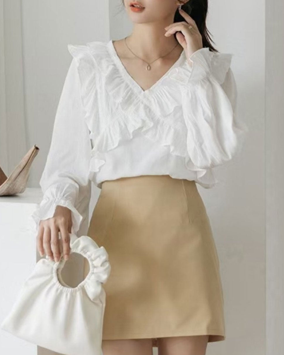 brochure blouse 브로셔 블라우스 cream Frill