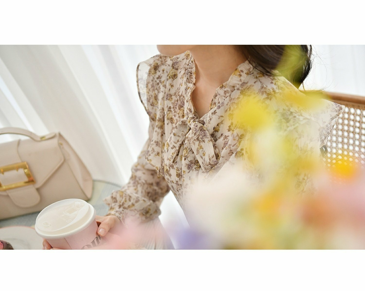 flower blouse office look lovely fashion Korea Australia life