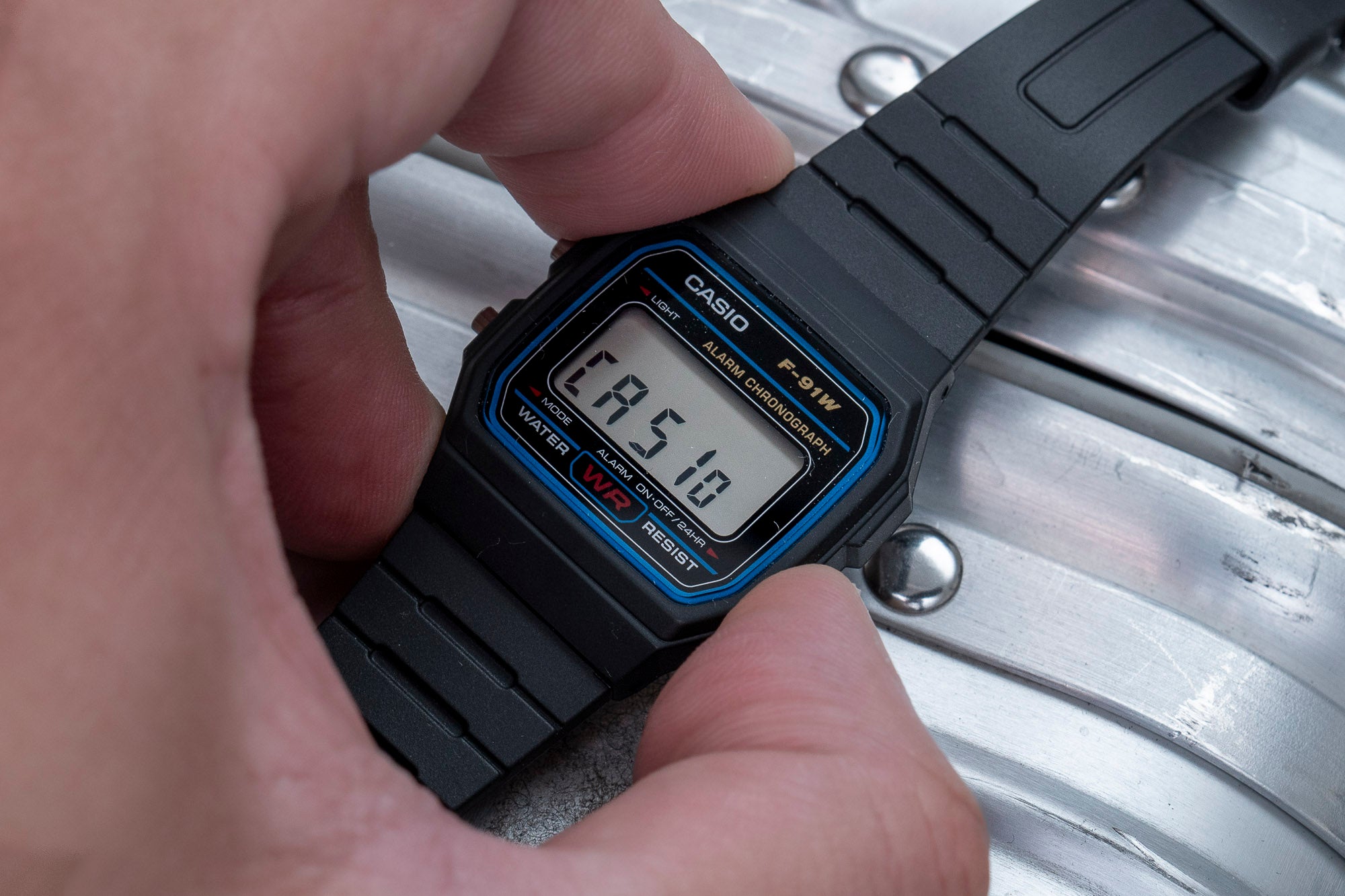 Casio F-91W counterfeit test