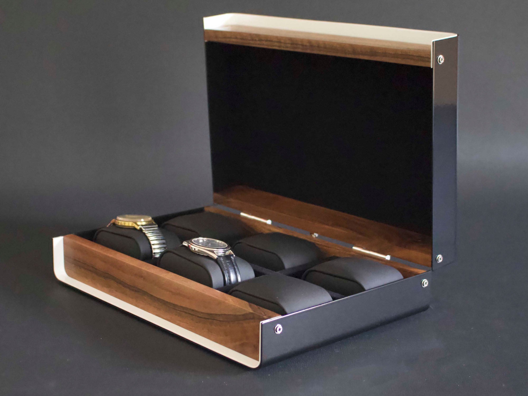 Top 5 Best Affordable Watch Boxes - WatchReviewBlog