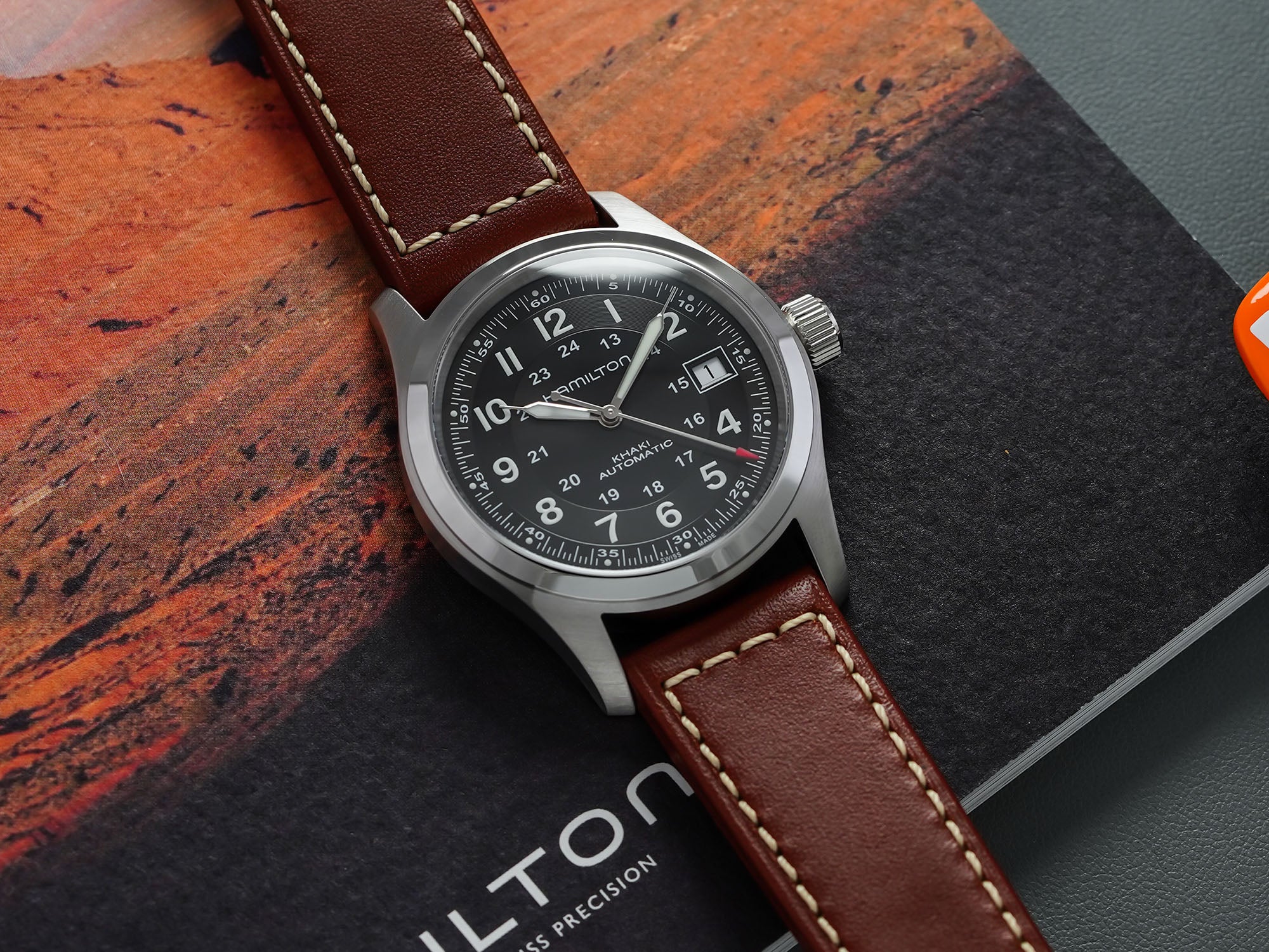 Hamilton Khaki Field Automatic - black dial