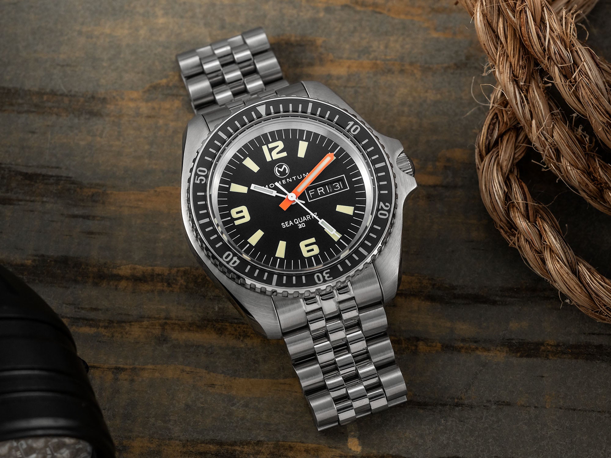 Momentum Sea Quartz Watch