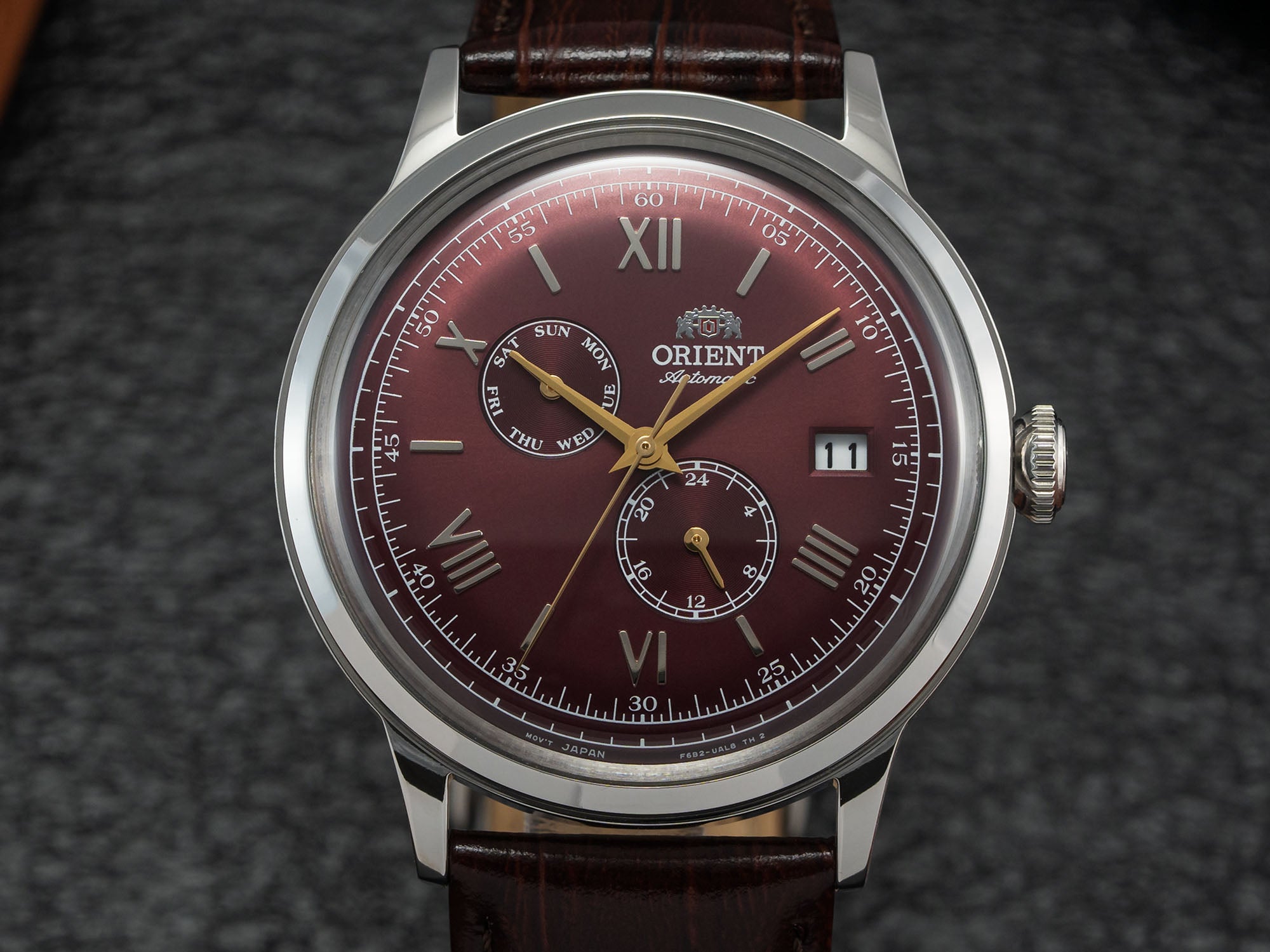 Orient Bambino Day-Date Red