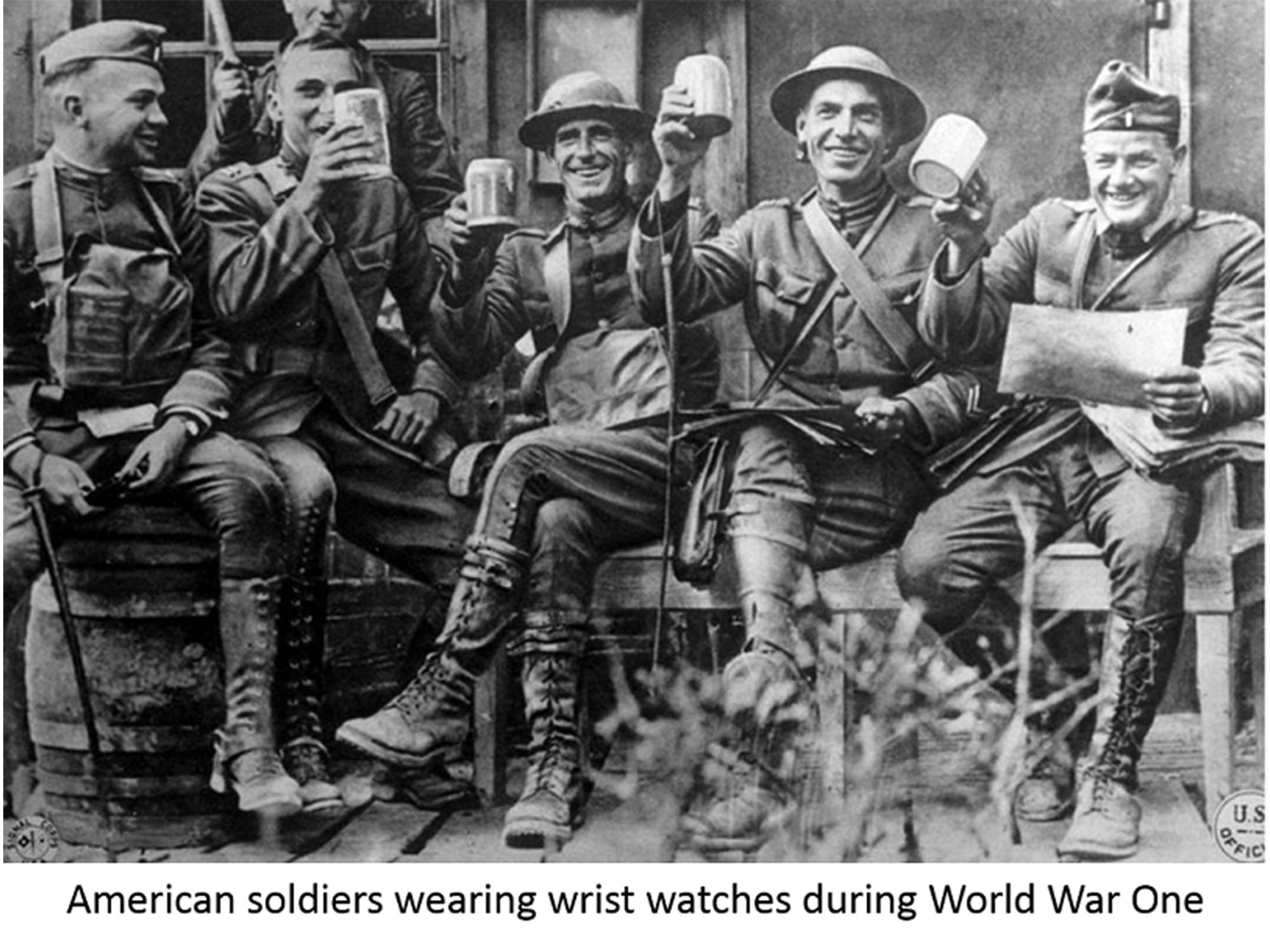 Soldiers wearing wristwatches, WWI