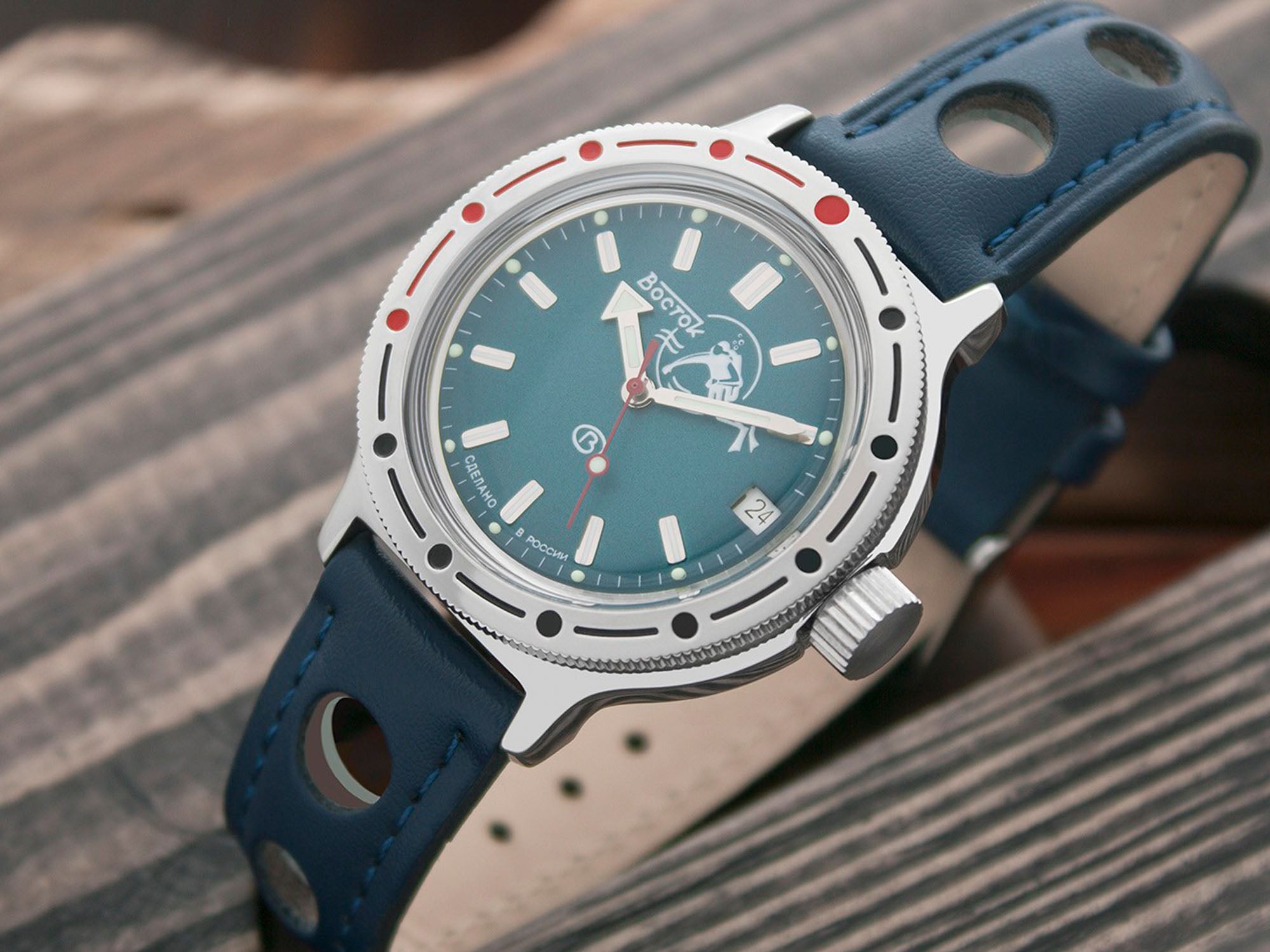 ABTWW: Watch Rehab, Collaboration Watches, And Omega Goes Thick And Light |  aBlogtoWatch
