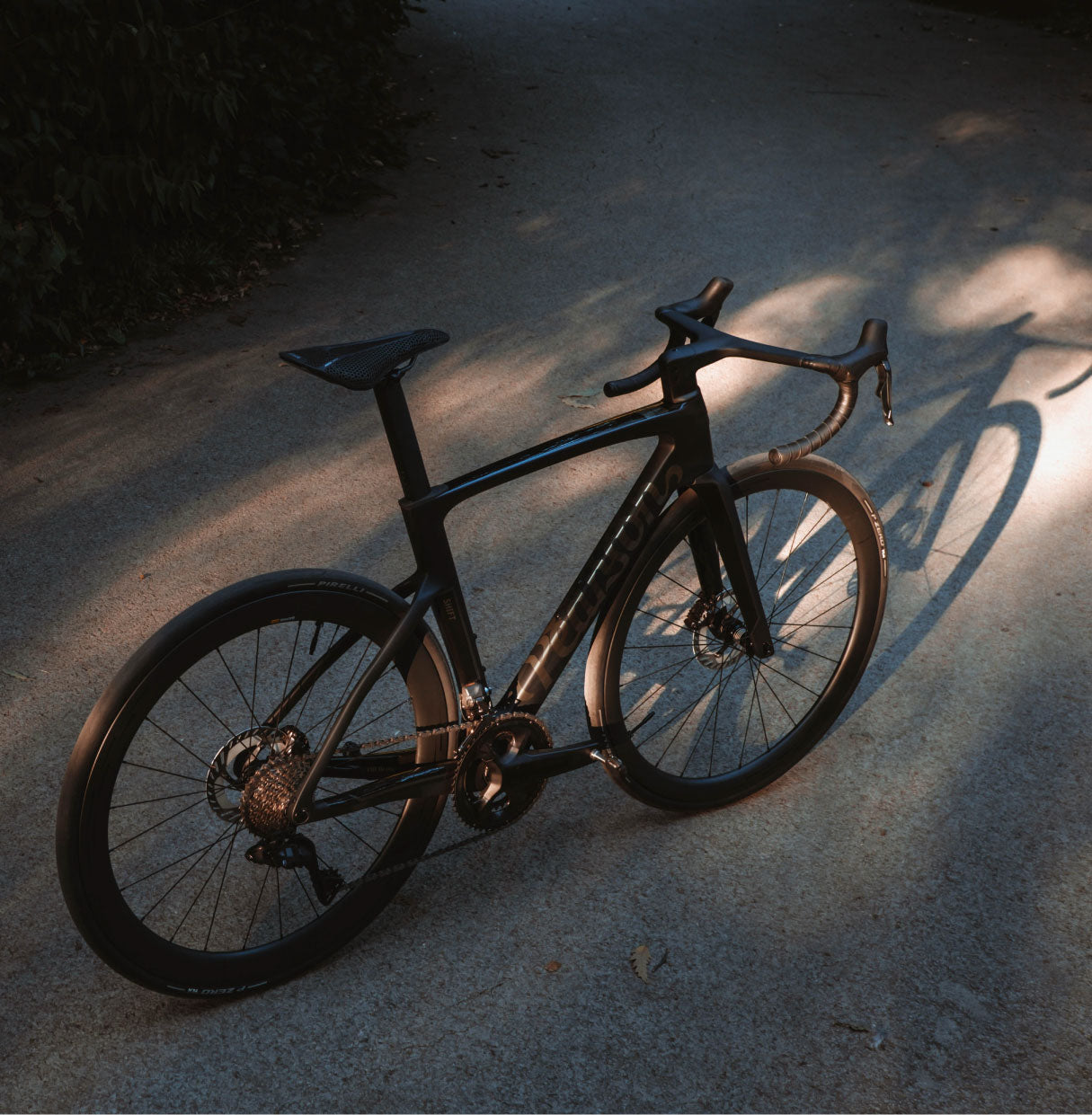 pearson_shift_carbon_road_bike