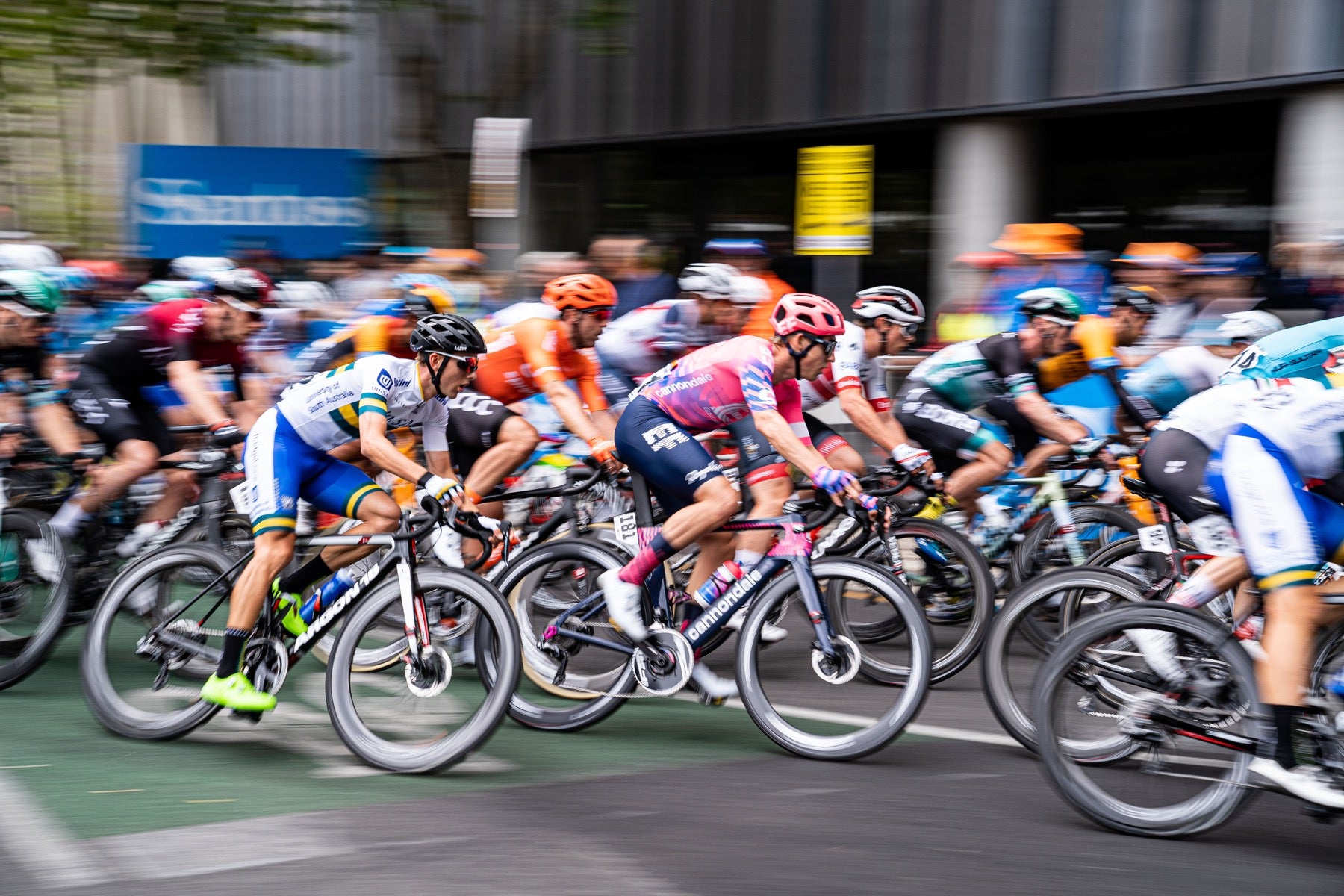 Pro Peloton all with Disc brakes 