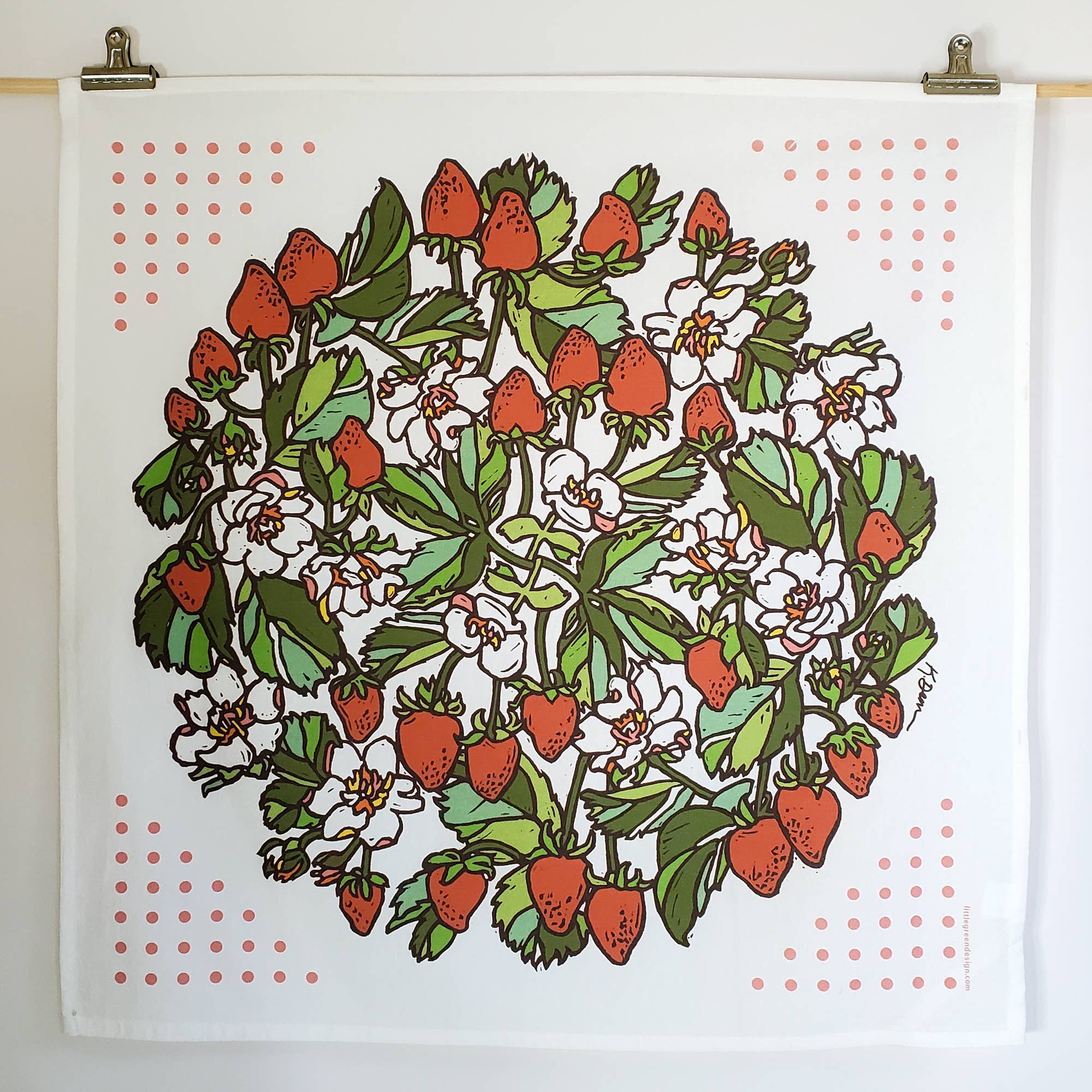  Strawberry 100% Cotton Flour Sack Kitchen Towel, 24" x 24" 