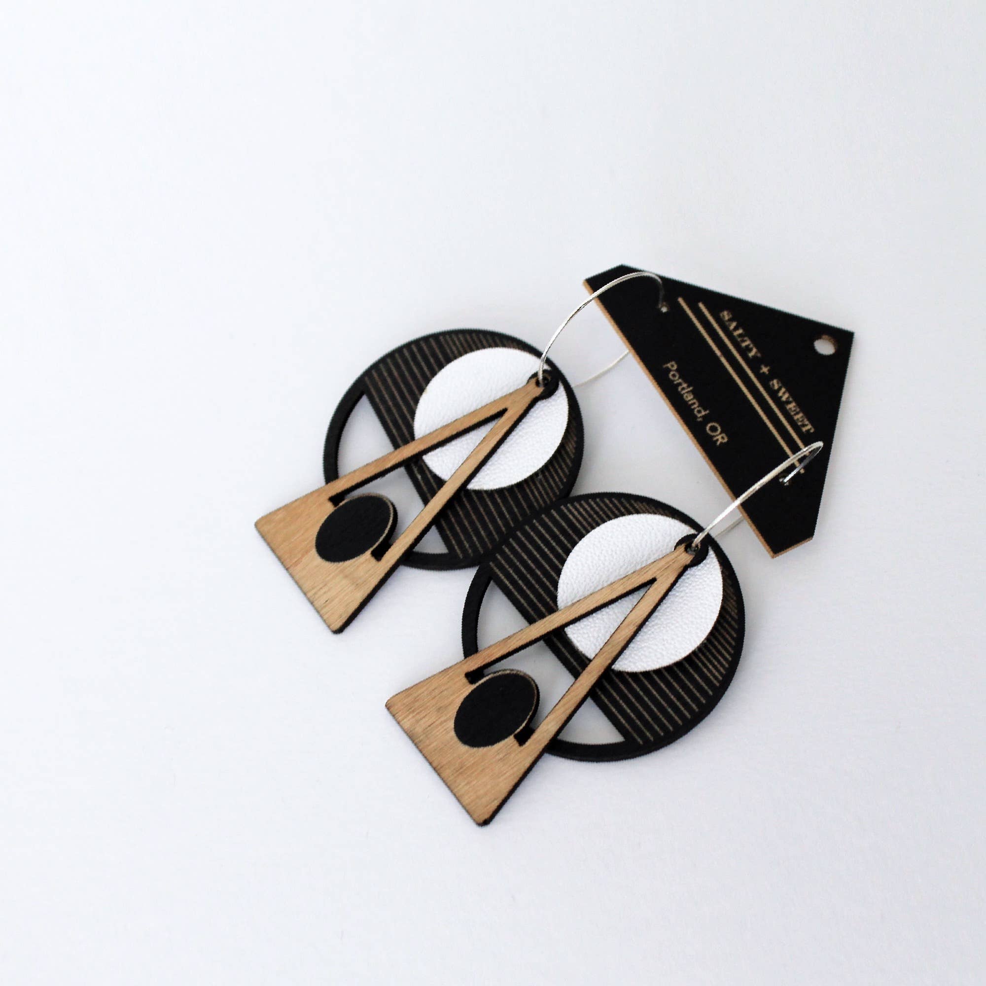  Deco Earrings: Black 