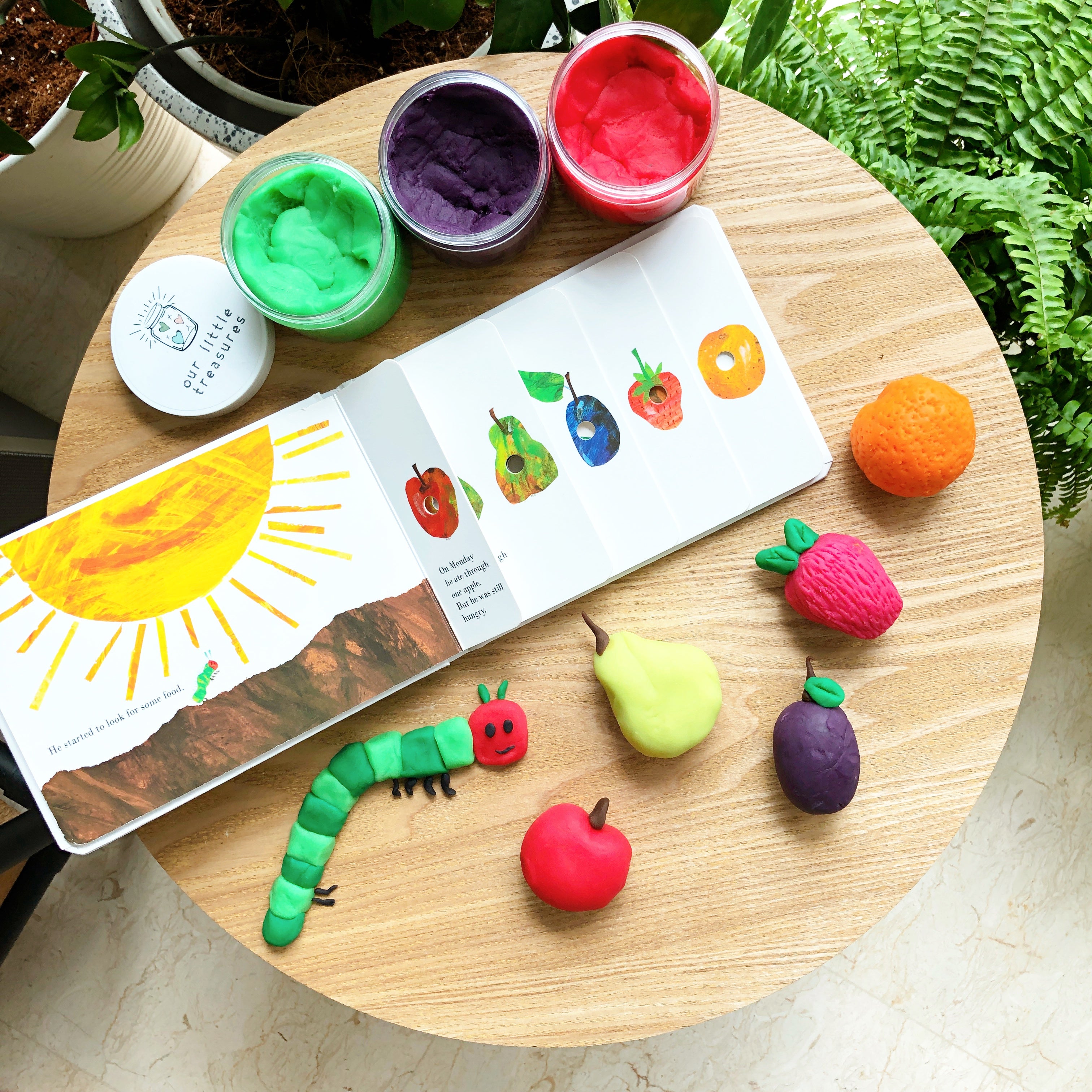 The Very Hungry Caterpillar Play Dough Play 