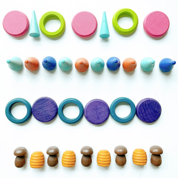 Math Play and Counting with Loose Parts