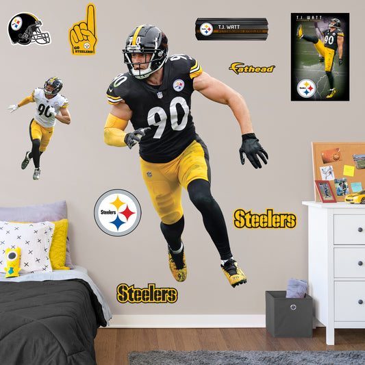 Pittsburgh Steelers: George Pickens 2022 - Officially Licensed NFL Rem –  Fathead