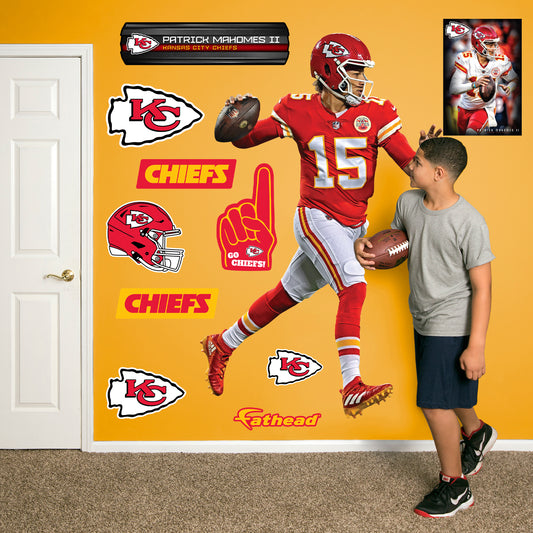 Kansas City Chiefs: Isiah Pacheco 2023 - Officially Licensed NFL Remov –  Fathead