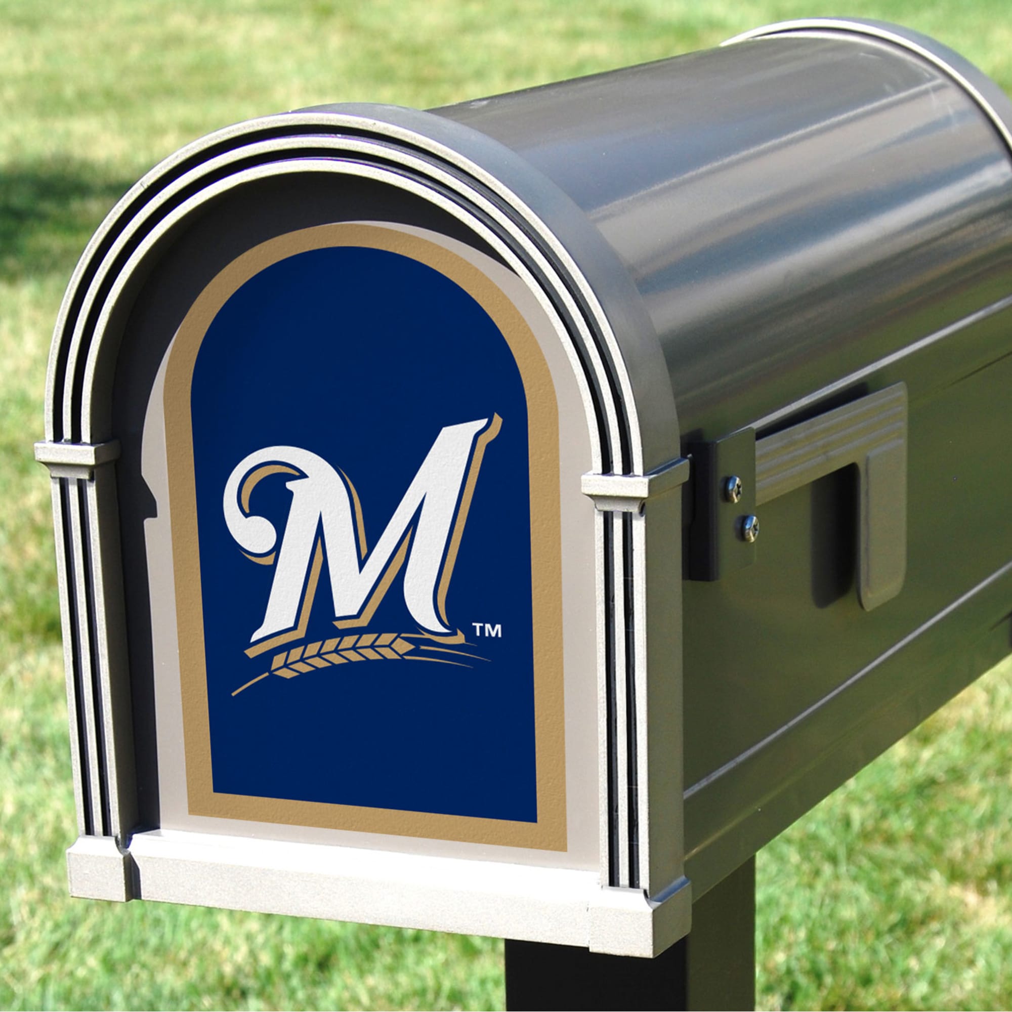 Milwaukee Brewers: Mailbox Logo - Officially Licensed MLB Outdoor Graphic 5.0"W x 8.0"H by Fathead | Wood/Aluminum