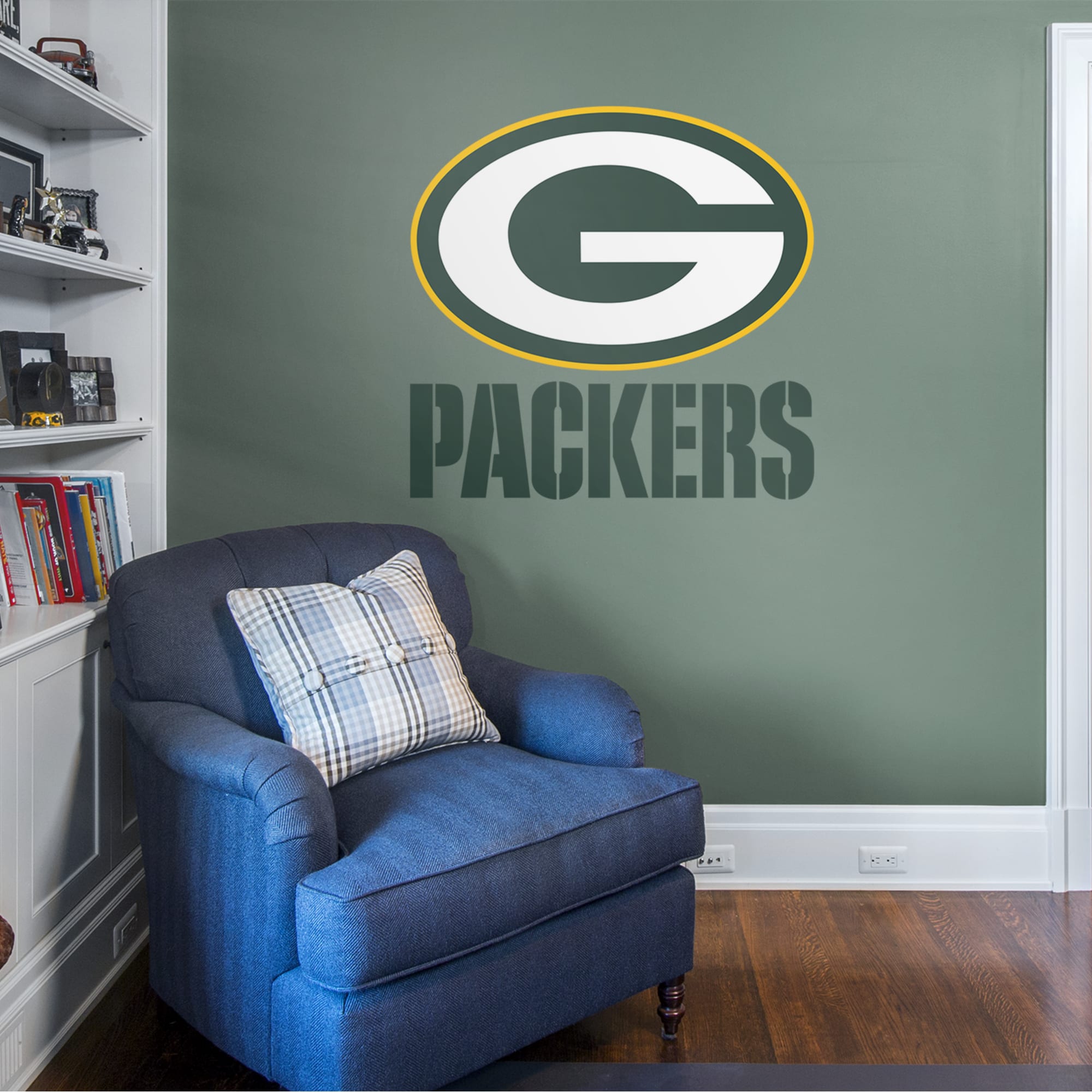 Green Bay Packers: Logo - Officially Licensed NFL Transfer Decal by Fathead