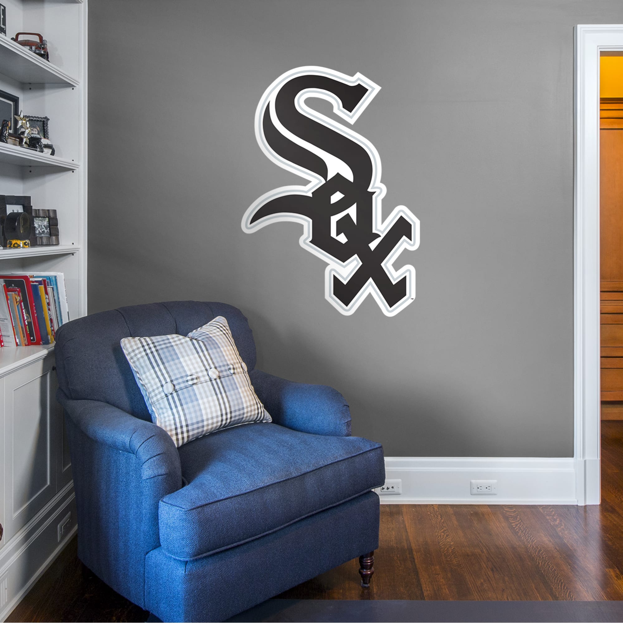 Chicago White Sox: Logo - Officially Licensed MLB Removable Wall Decal Giant Logo (32"W x 45"H) by Fathead | Vinyl