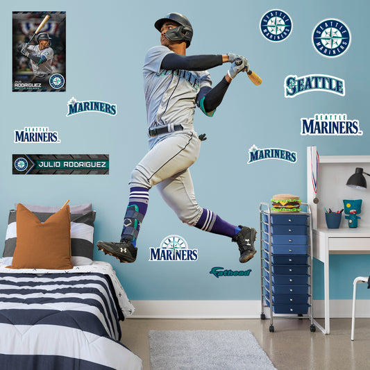 Toronto Blue Jays: Vladimir Guerrero Jr. 2021 Growth Chart - MLB Removable Adhesive Wall Decal Life-Size 41W x 74H