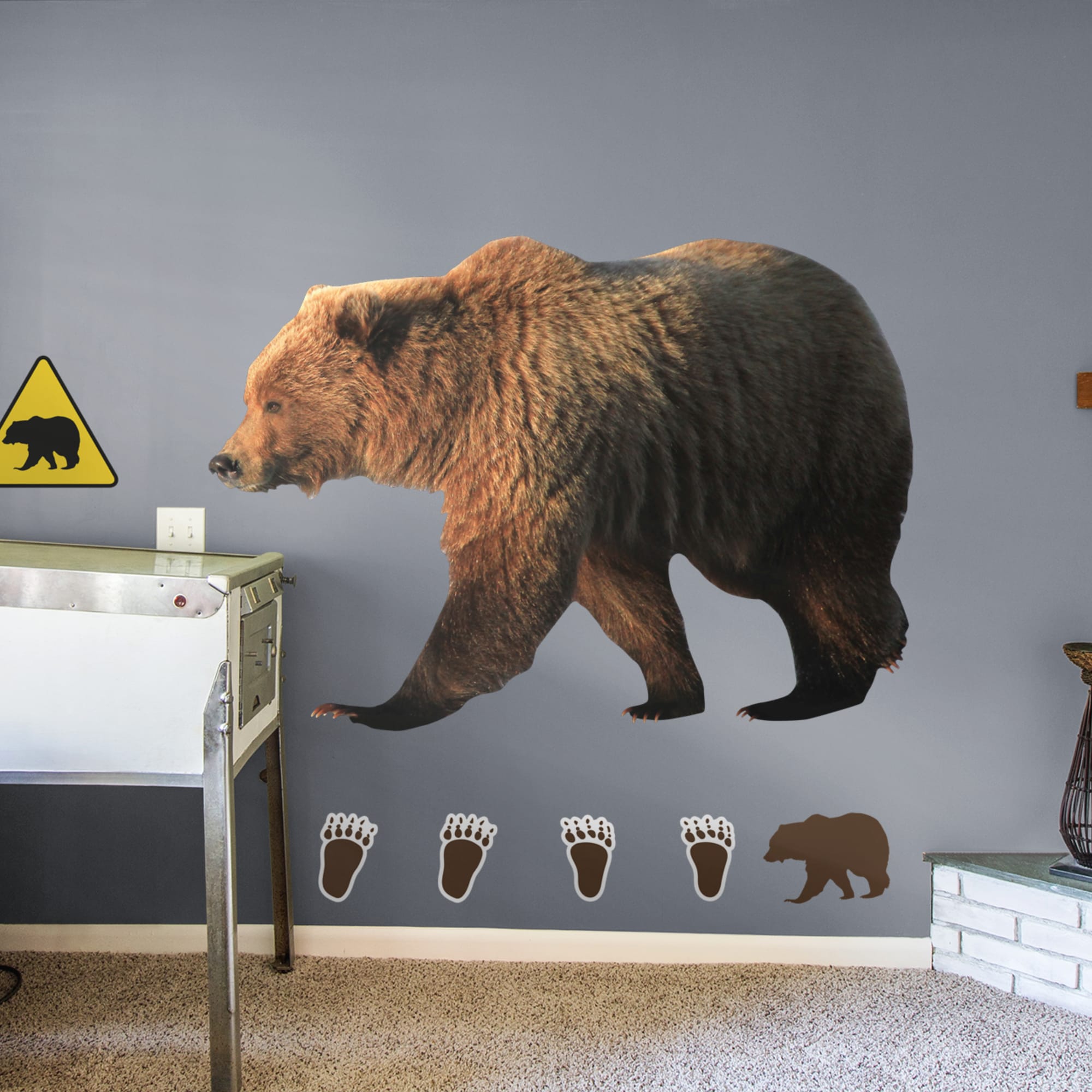 Grizzly Bear - Removable Vinyl Decal Life-Size Animal + 6 Decals (72.5"W x 51"H) by Fathead