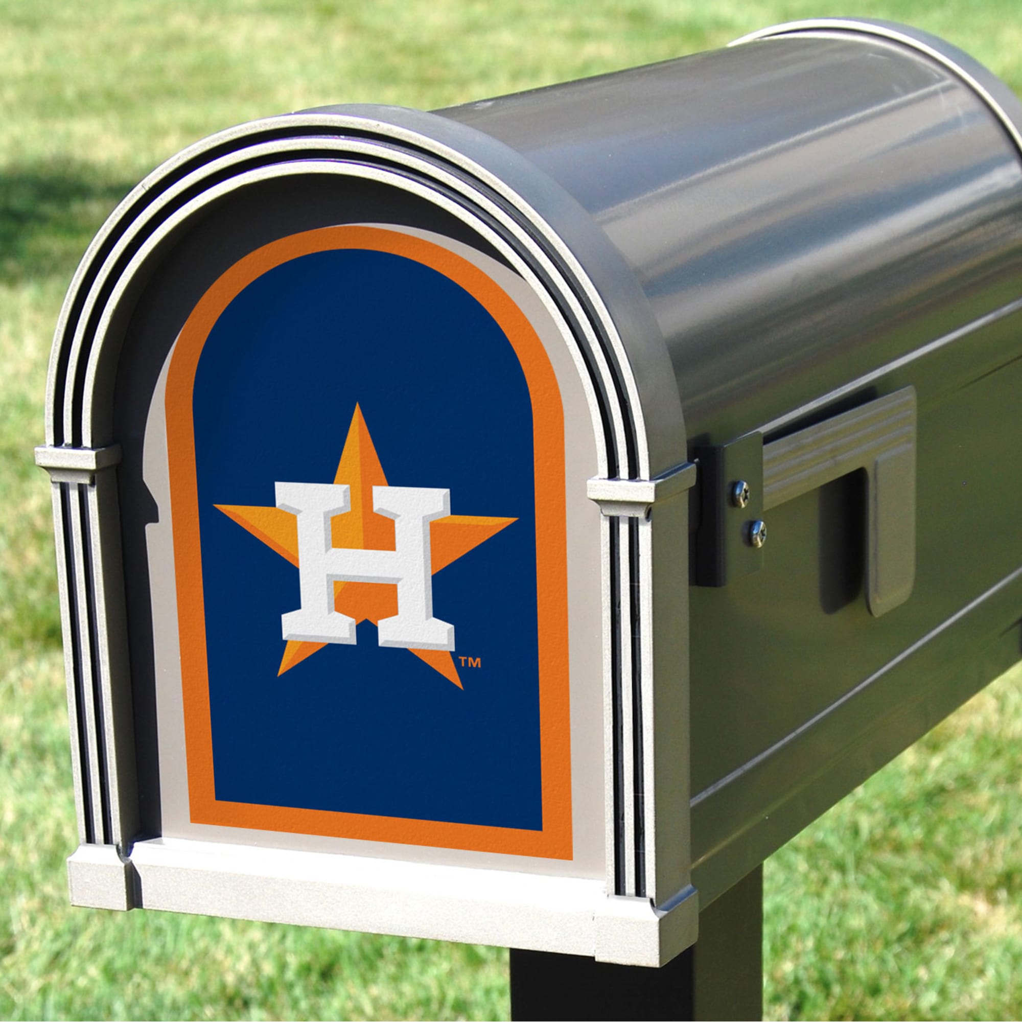 Houston Astros: Mailbox Logo - Officially Licensed MLB Outdoor Graphic 5"W x 8"H by Fathead | Wood/Aluminum