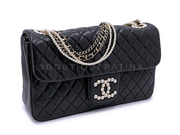Chanel Black Lambskin Diamond Stitch Pearl Medium Classic