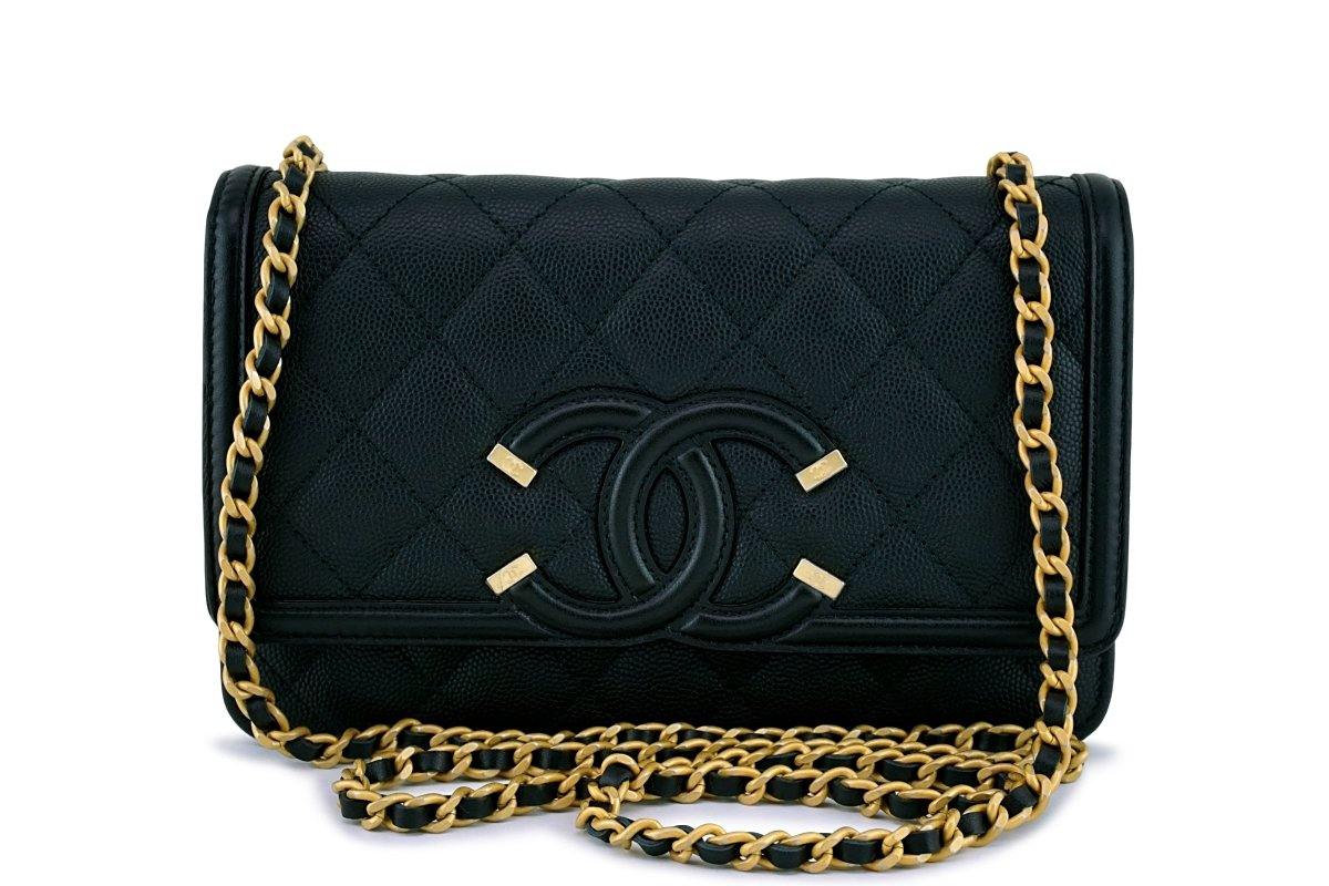 Chanel Vintage Black Quilted Lambskin Mini Full Flap Bag Gold Hardware,  2000-2002 Available For Immediate Sale At Sotheby's