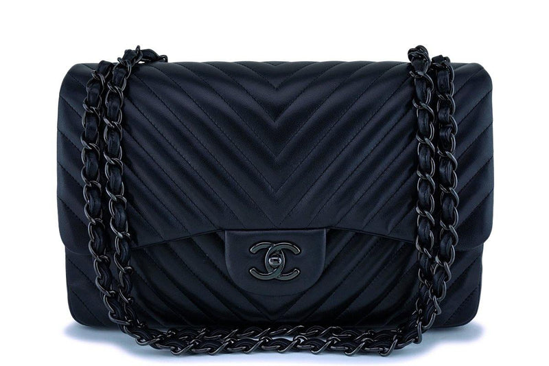 chanel so black medium flap