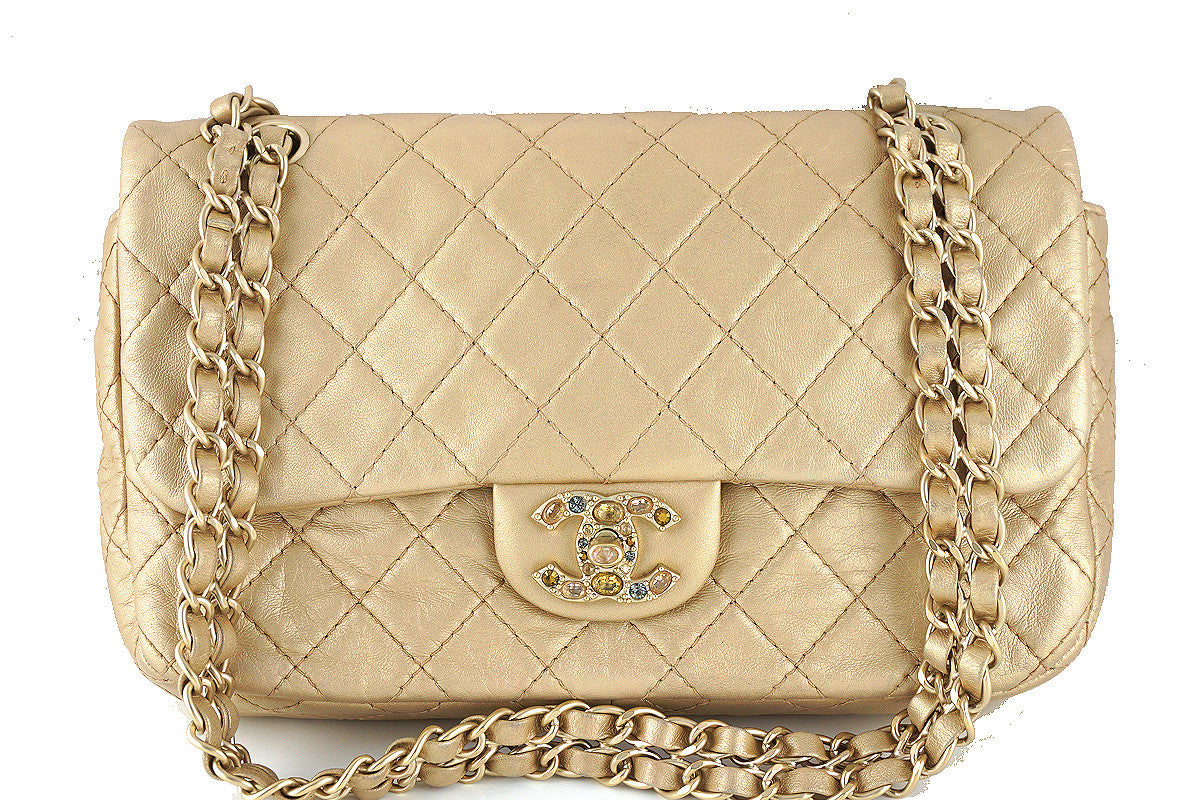 Pristine Chanel 19 Caramel Beige Small-Medium Flap Bag – Boutique Patina