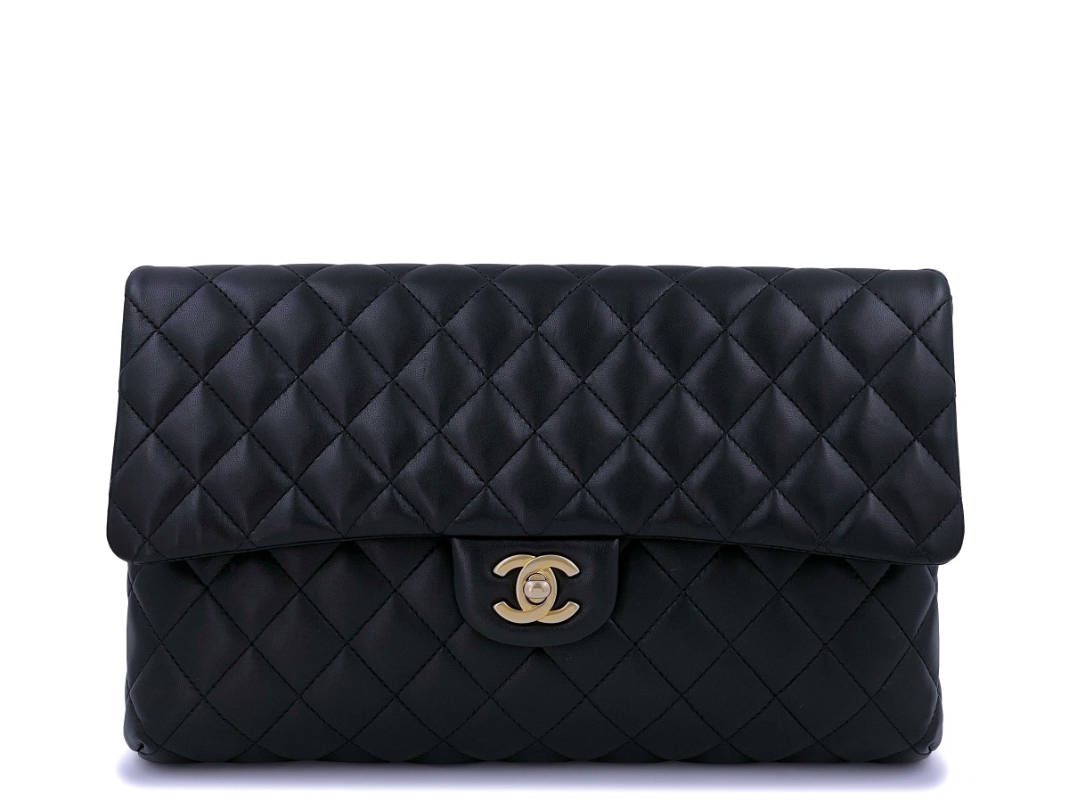 Chanel Black Lambskin Timeless Classic Clutch Bag GHW – Boutique Patina