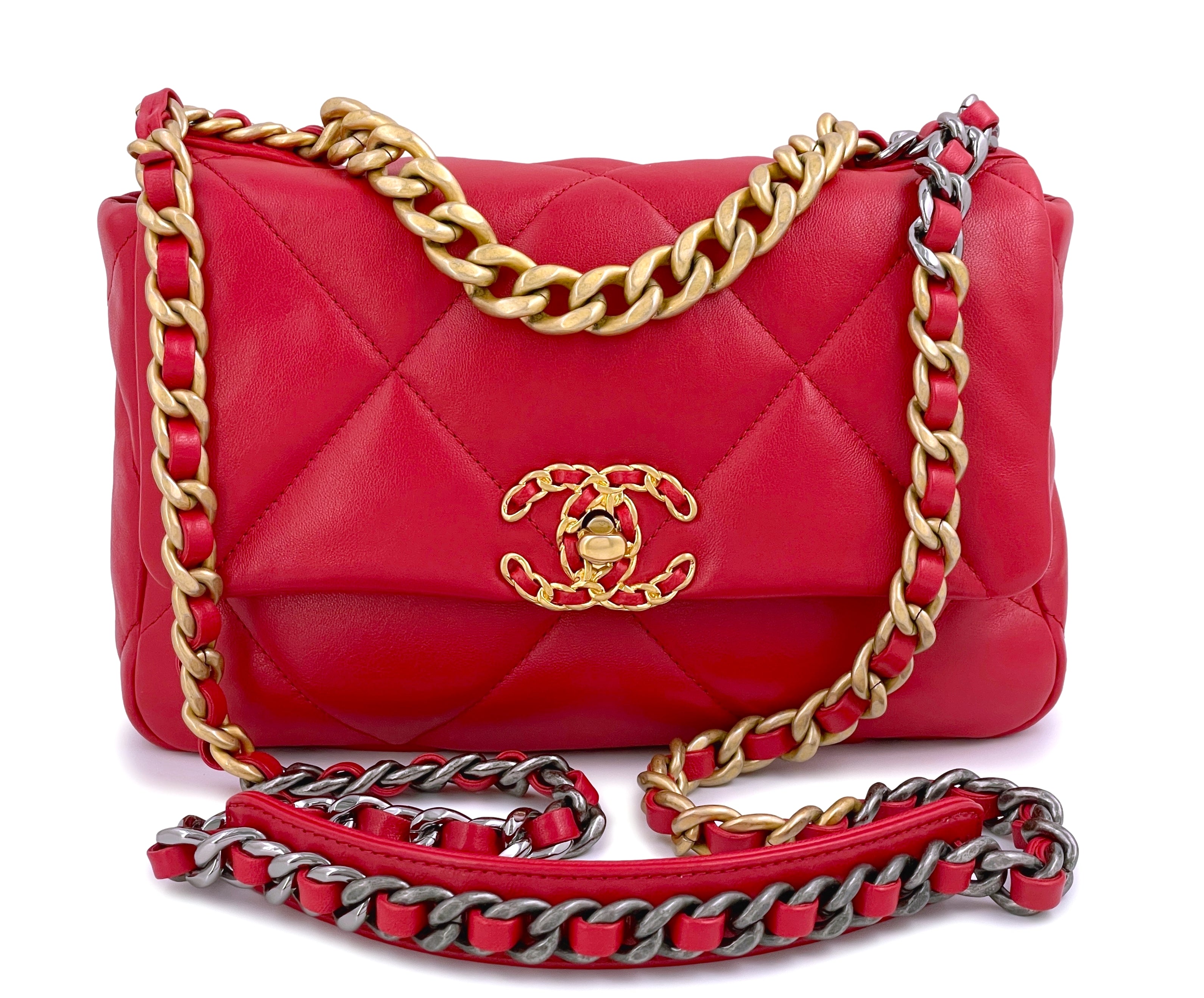 21S Chanel 19 Red Flap Bag Small – Boutique Patina