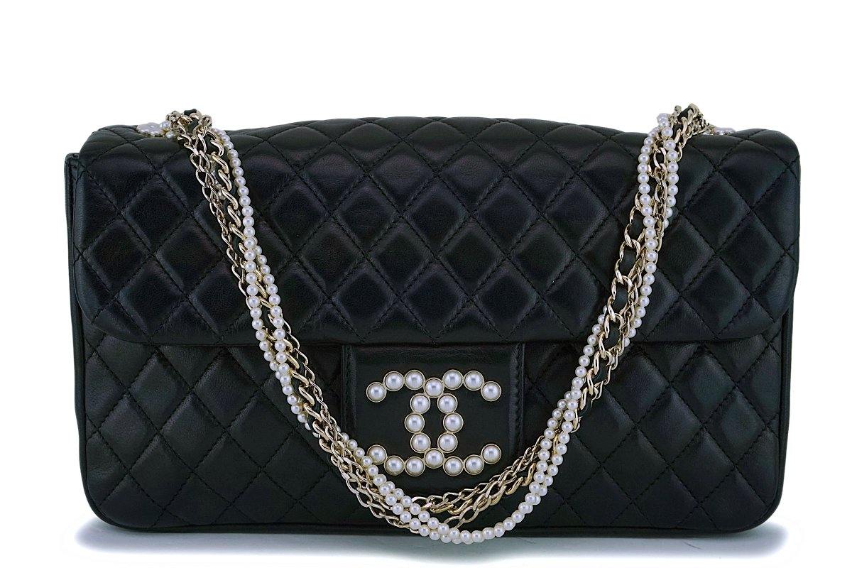 Chanel Black Lambskin Diamond Stitch Pearl Medium Classic