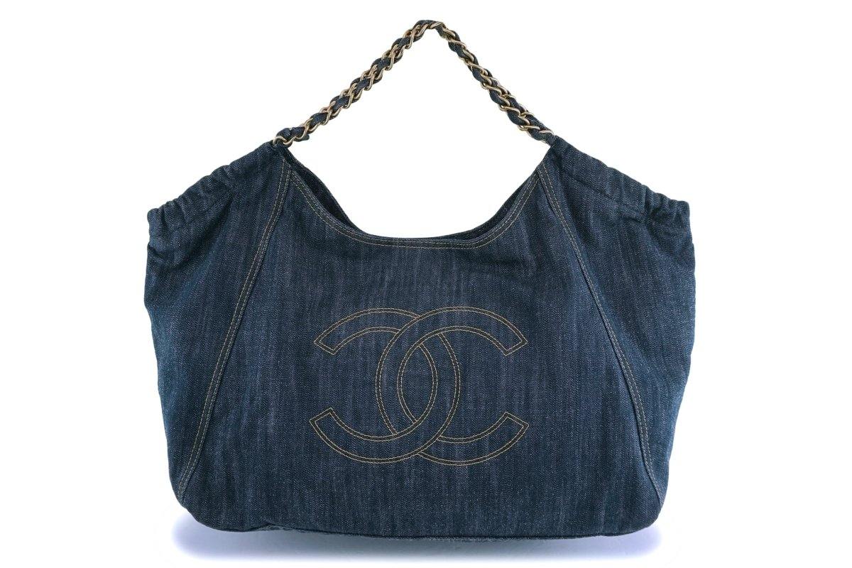 Chanel Coco Cabas Navy Denim - Jeans Shoulder Bag (Pre-Owned)