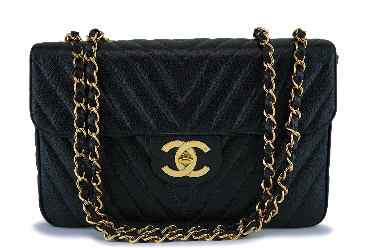 Chanel 1994 Vintage Black Chevron Caviar Maxi Jumbo XL Classic Flap –  Boutique Patina