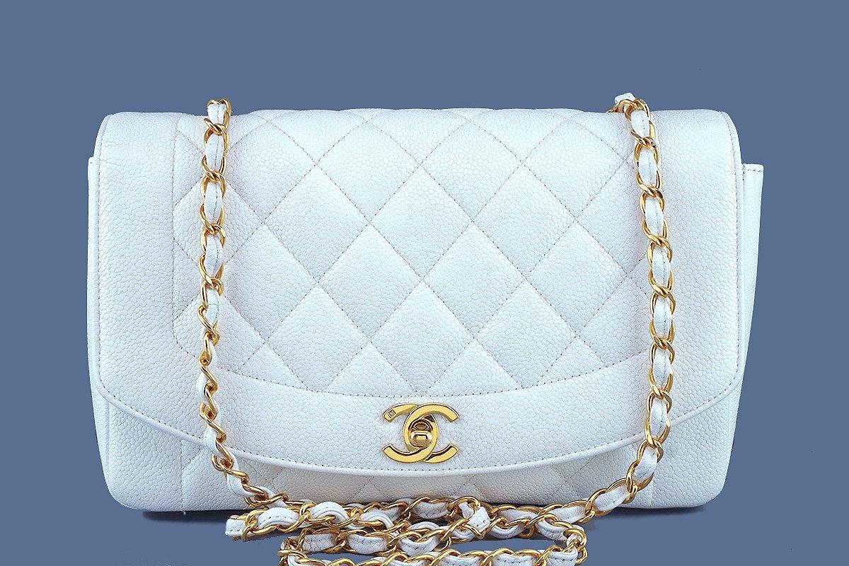 Vintage Chanel Medium Diana Flap Bag White Lambskin Gold Hardware – Madison  Avenue Couture
