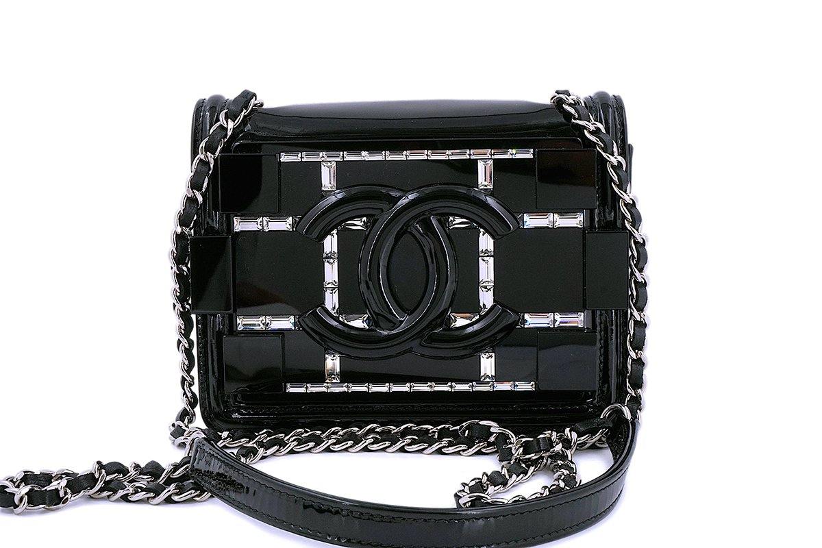 CHANEL - Mini bag lego black & white – DressMore