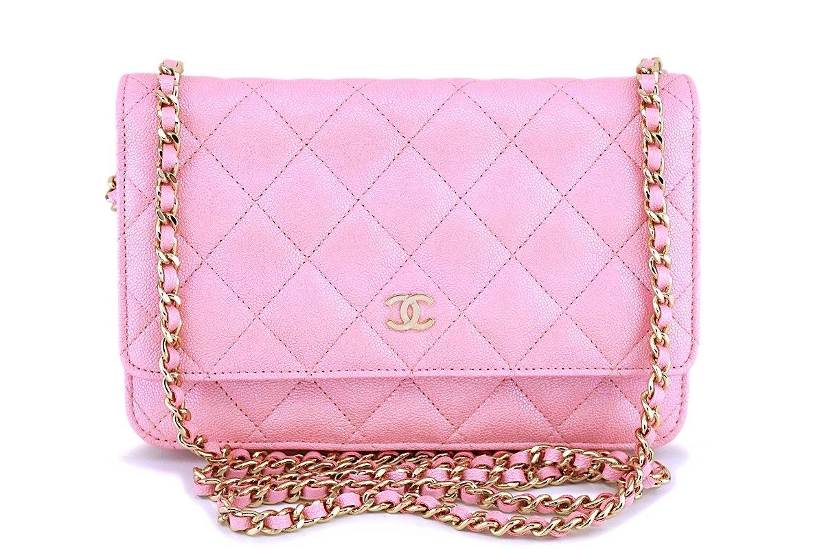 NIB 19S Chanel Iridescent Pink Caviar Classic Wallet on Chain Pearly C –  Boutique Patina