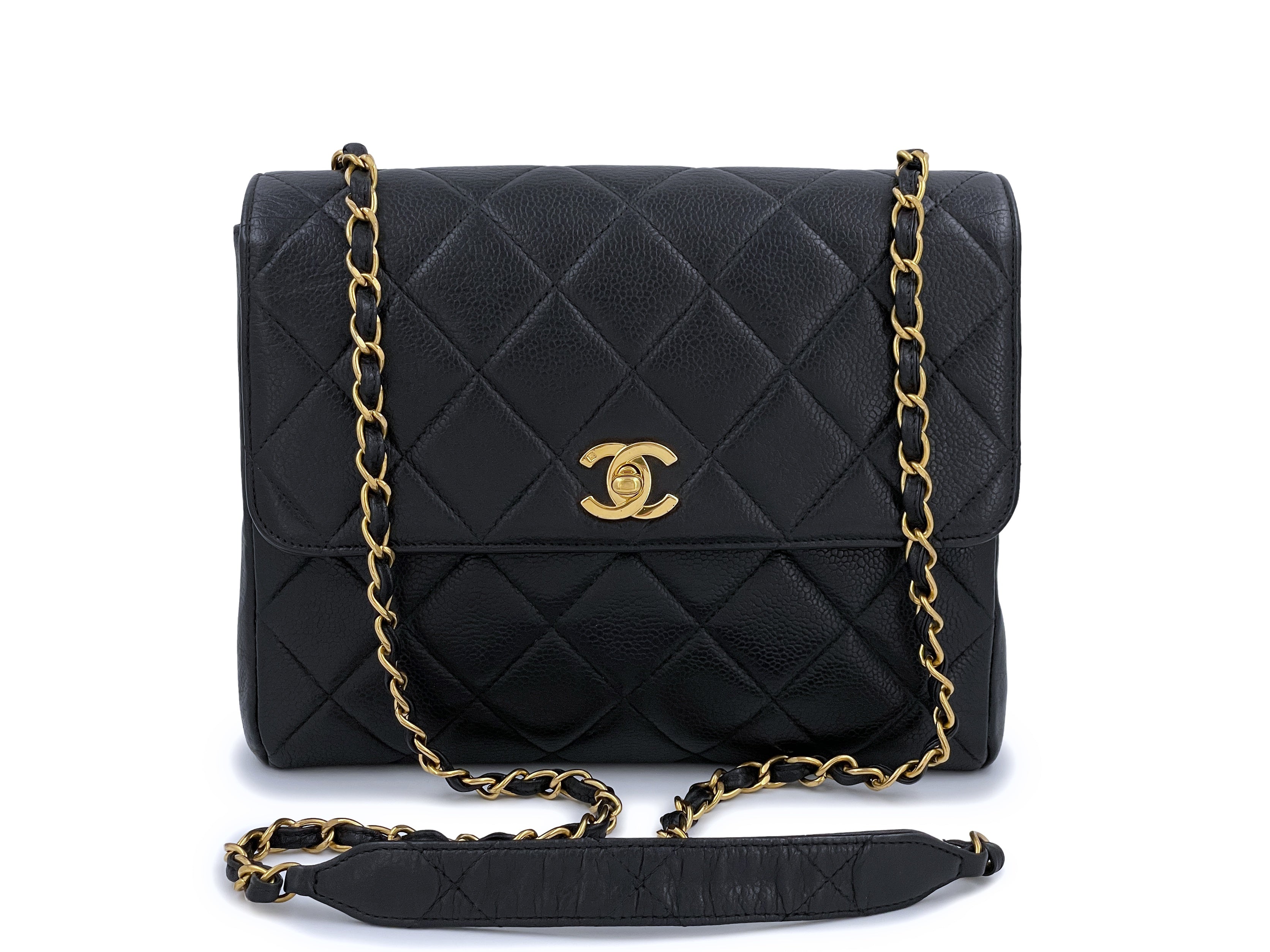 Flap Pouch Caviar Crossbody Bag, Used & Preloved Chanel Crossbody Bag, LXR USA, Black