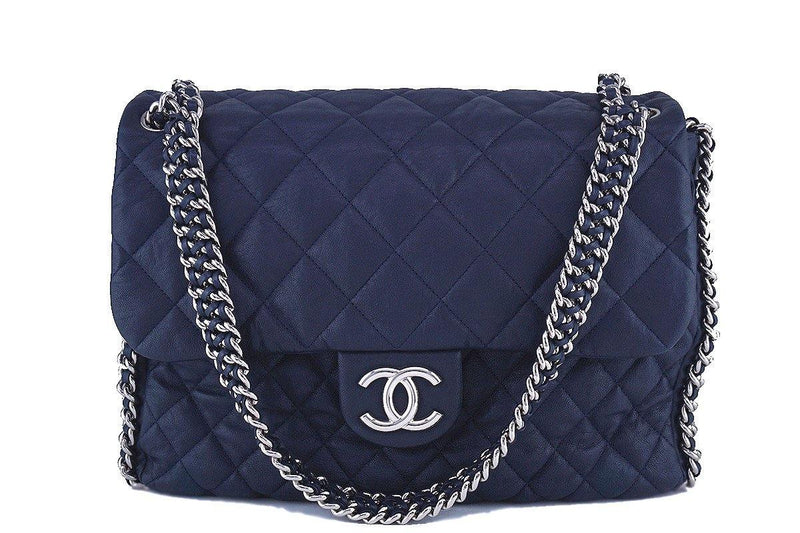 CHANEL Washed Lambskin Quilted Maxi Chain Around Flap Black 111243   FASHIONPHILE