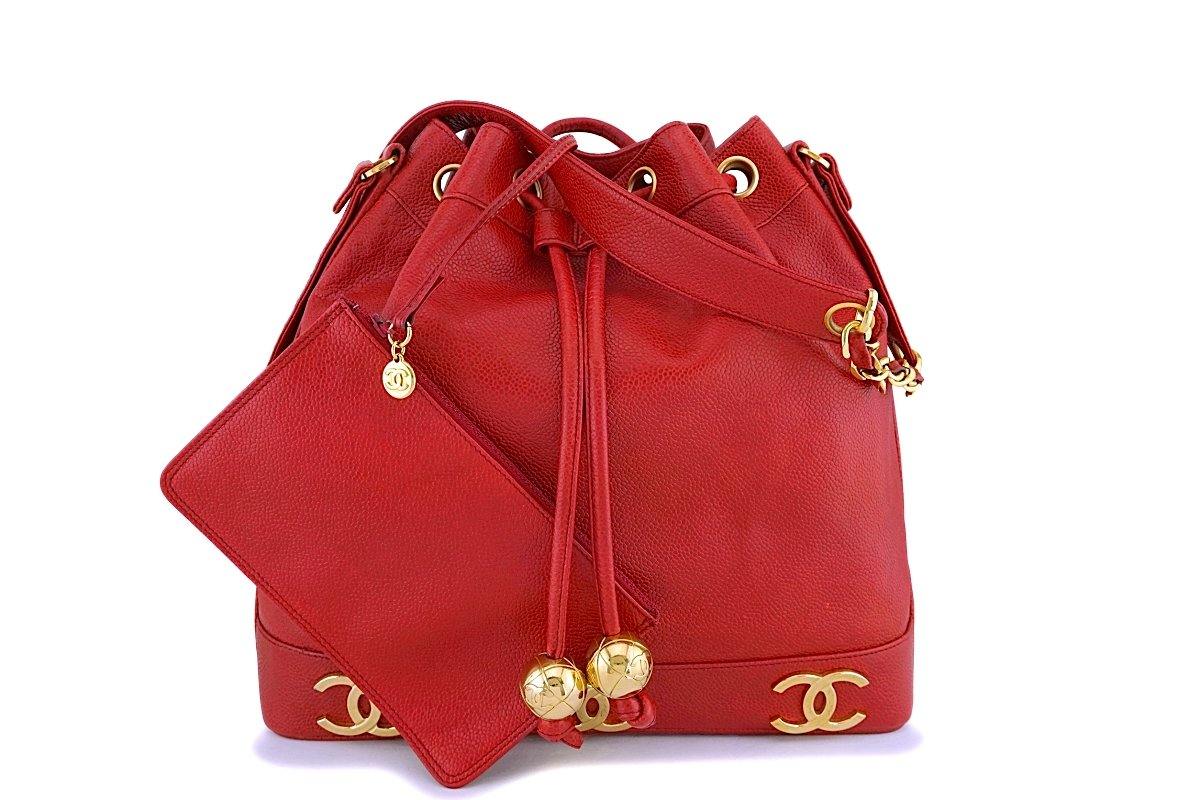 Pre-owned Chanel Cc-stitch Leather Bucket Bag In Red