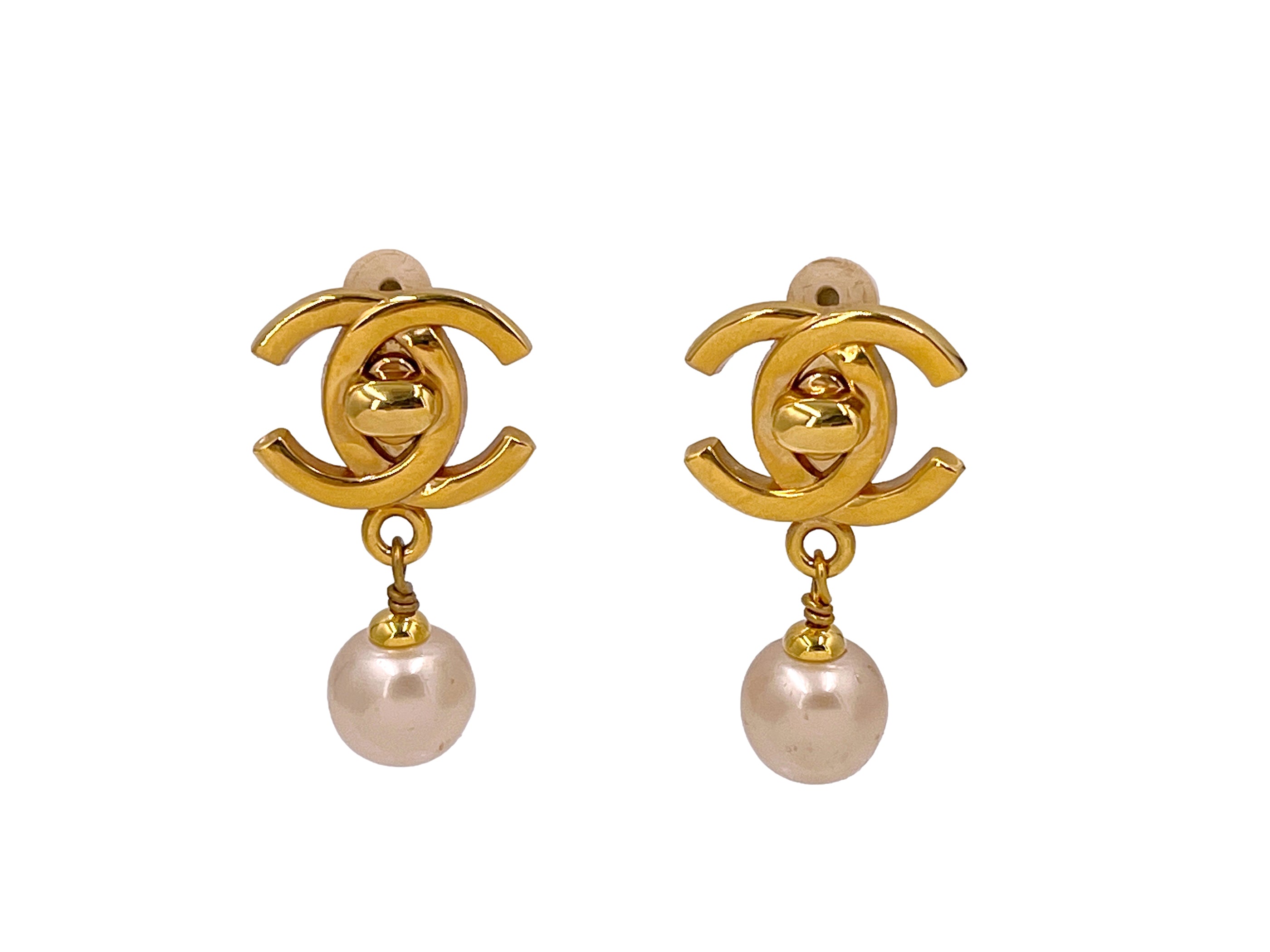 Chanel Vintage Gold Metal Quilted CC Drop Earrings, 1994 Available For  Immediate Sale At Sotheby's
