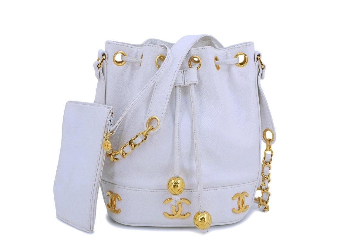 chanel hobo bag white