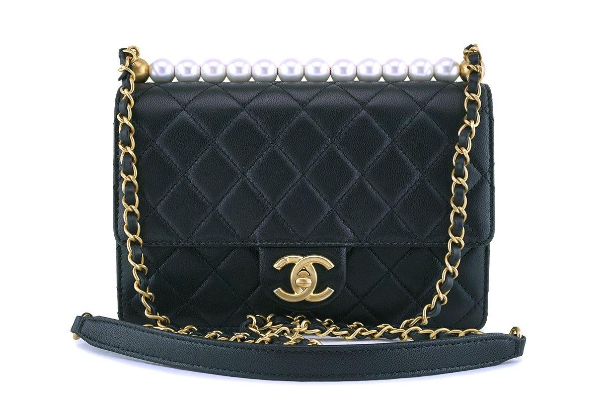 Pristine Chanel 19S Black Lambskin Chic Pearls Flap Bag GHW – Boutique  Patina
