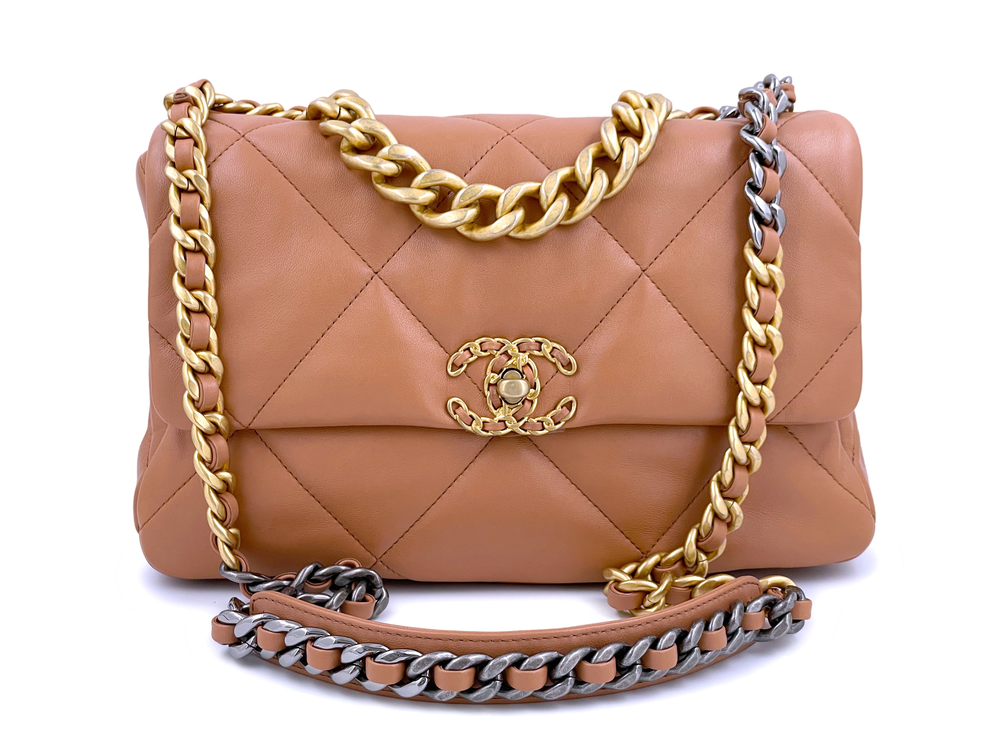 chanel 19 beige bag chain