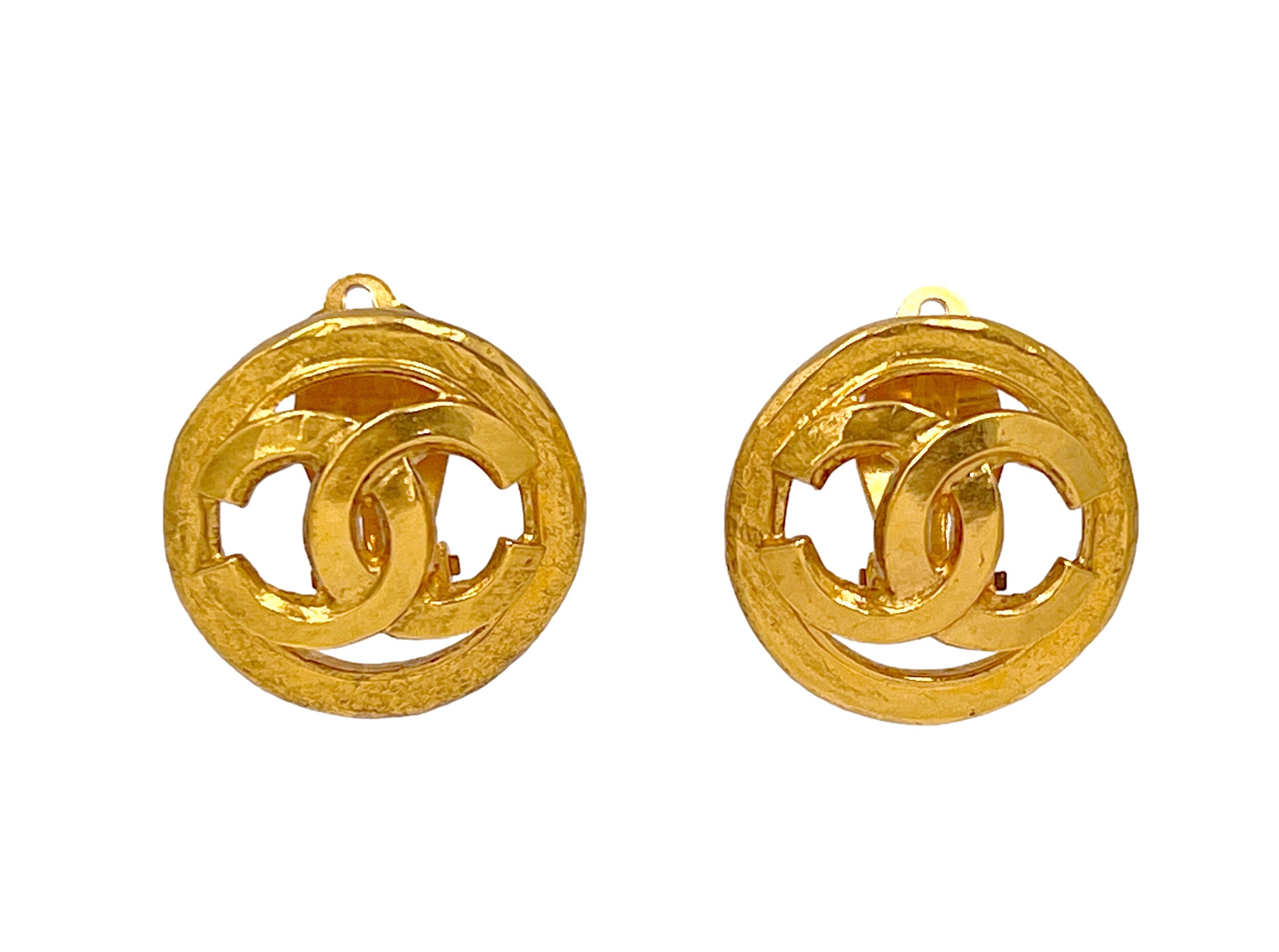 Buy Vintage CHANEL Gold Tone Round Earrings With CC Mark. Classic Online in  India 