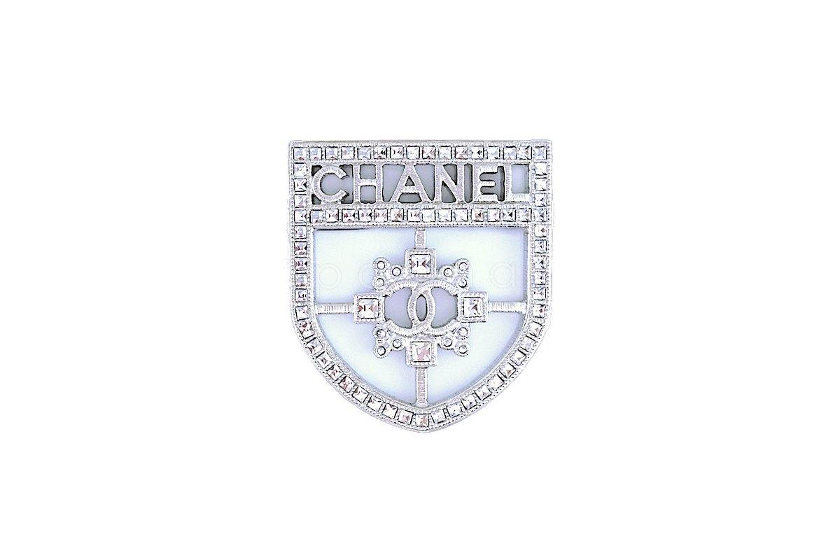 2019 S CHANEL CLASSIC GOLD SMALL CC LOGO PEARLS CRYSTALS BROOCH PIN