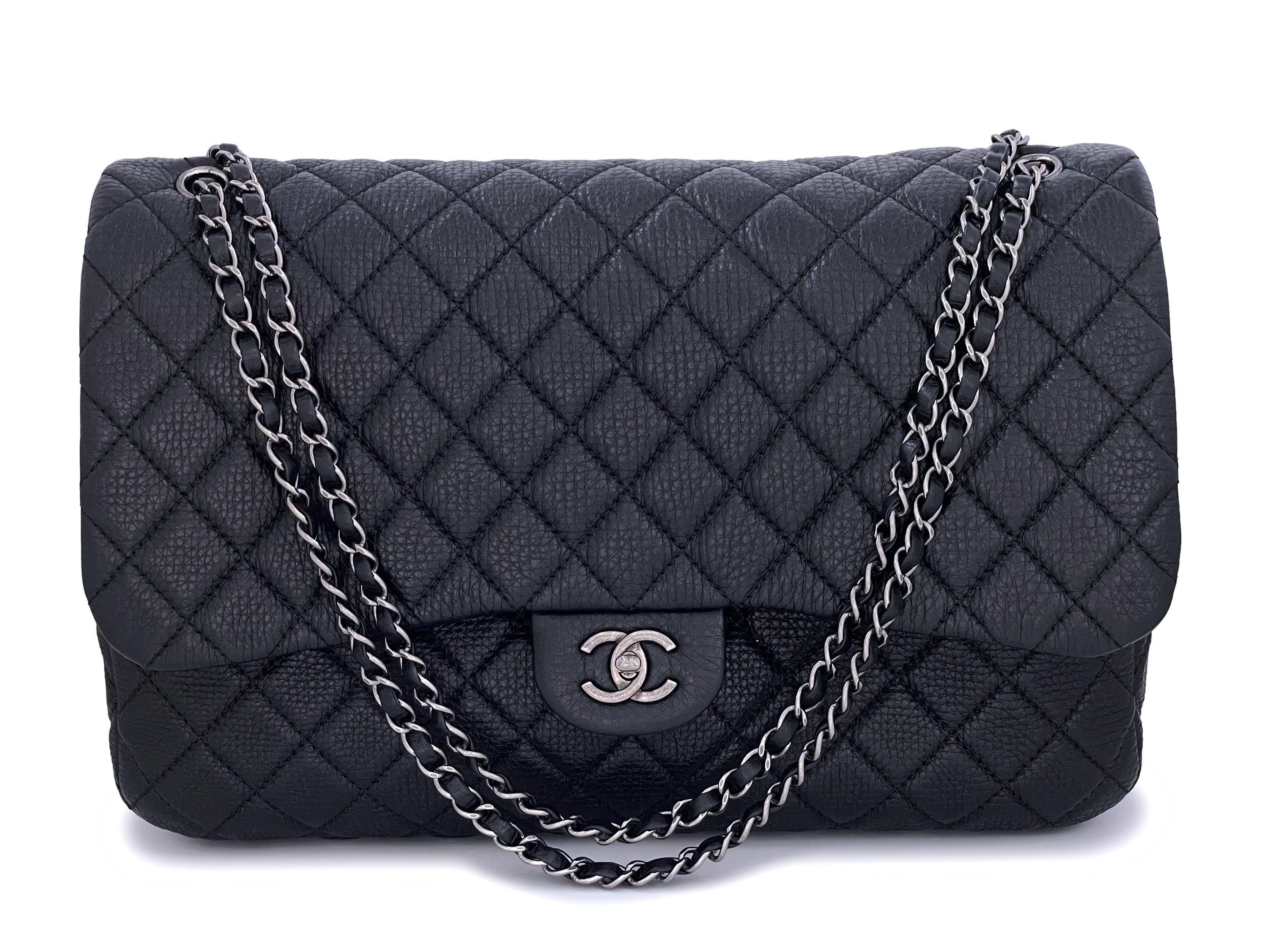 AUTHENTIC Chanel XXL Airline Travel Bag  Black handbags, Shooping bag,  Vintage chanel
